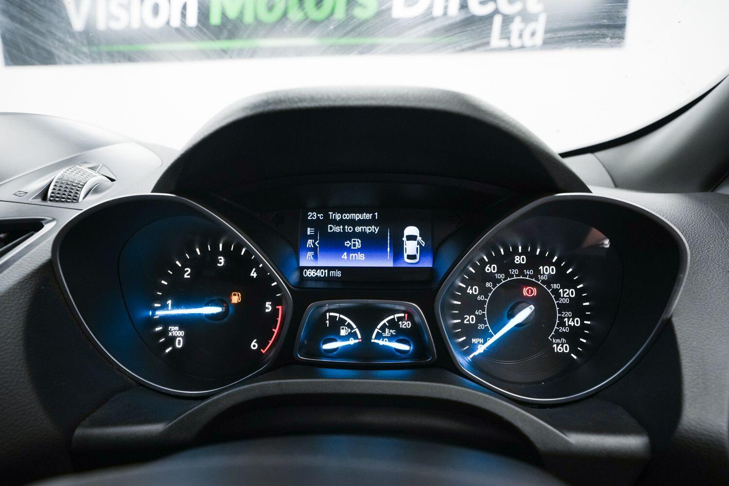 Ford Kuga view 22