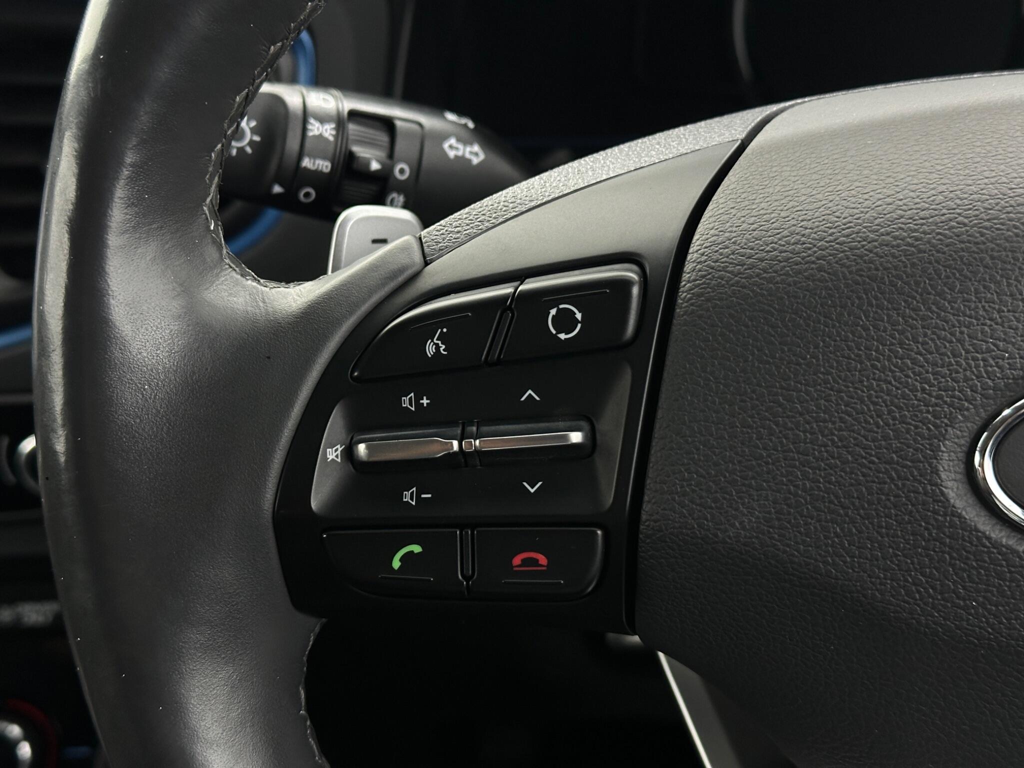 Hyundai IONIQ view 15