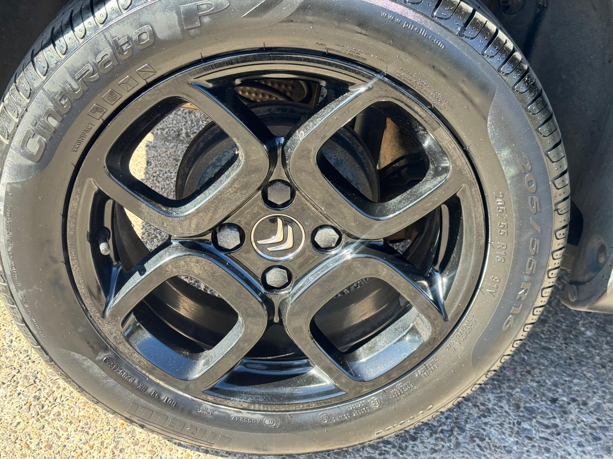 Citroen C4 Cactus view 40