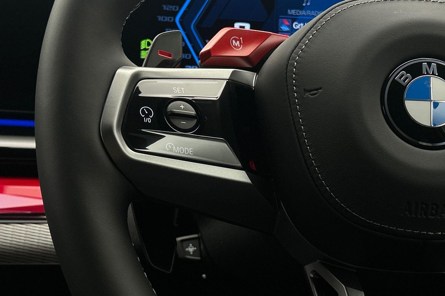 BMW M5 view 17