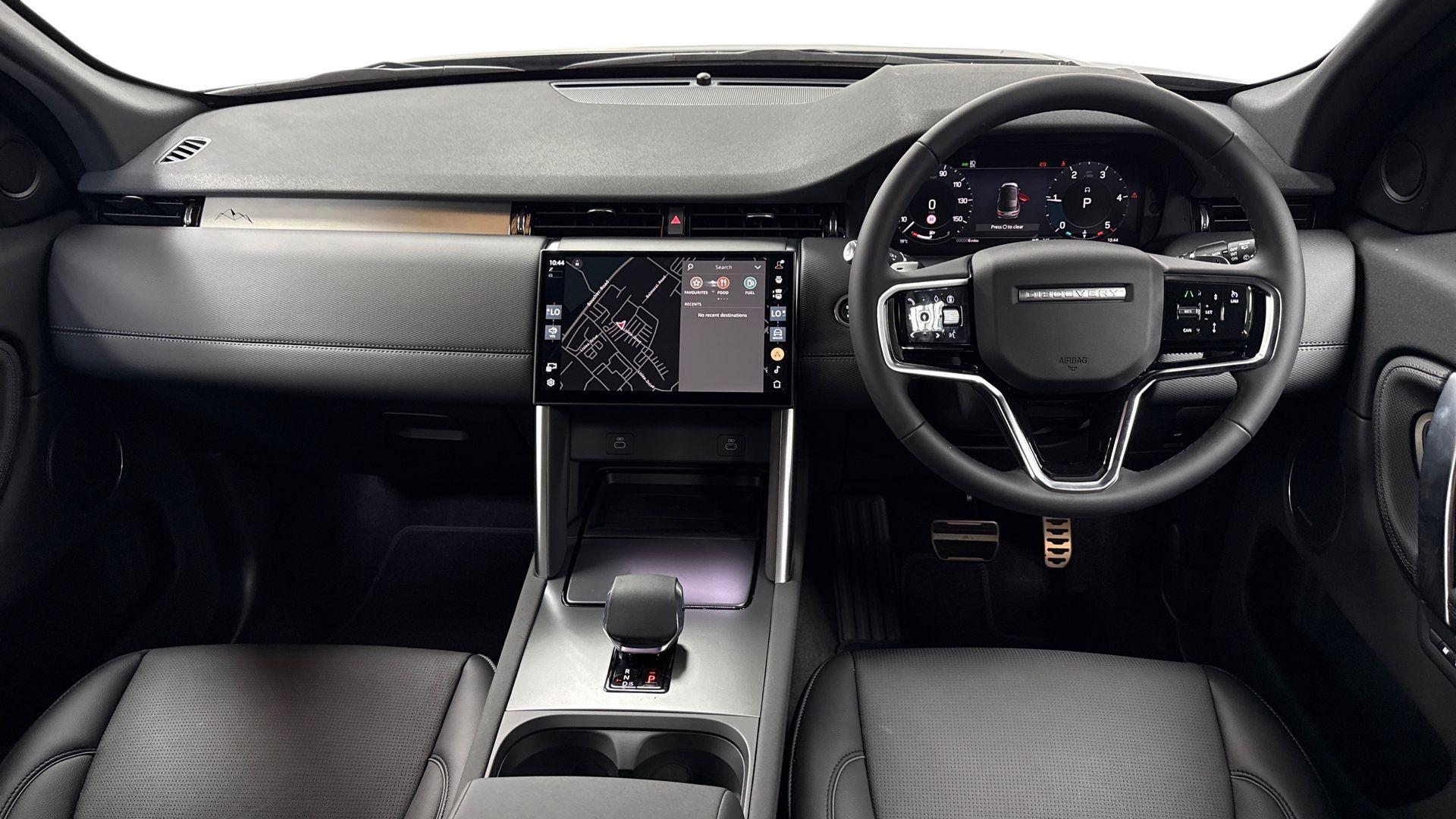 Land Rover Discovery Sport view 9