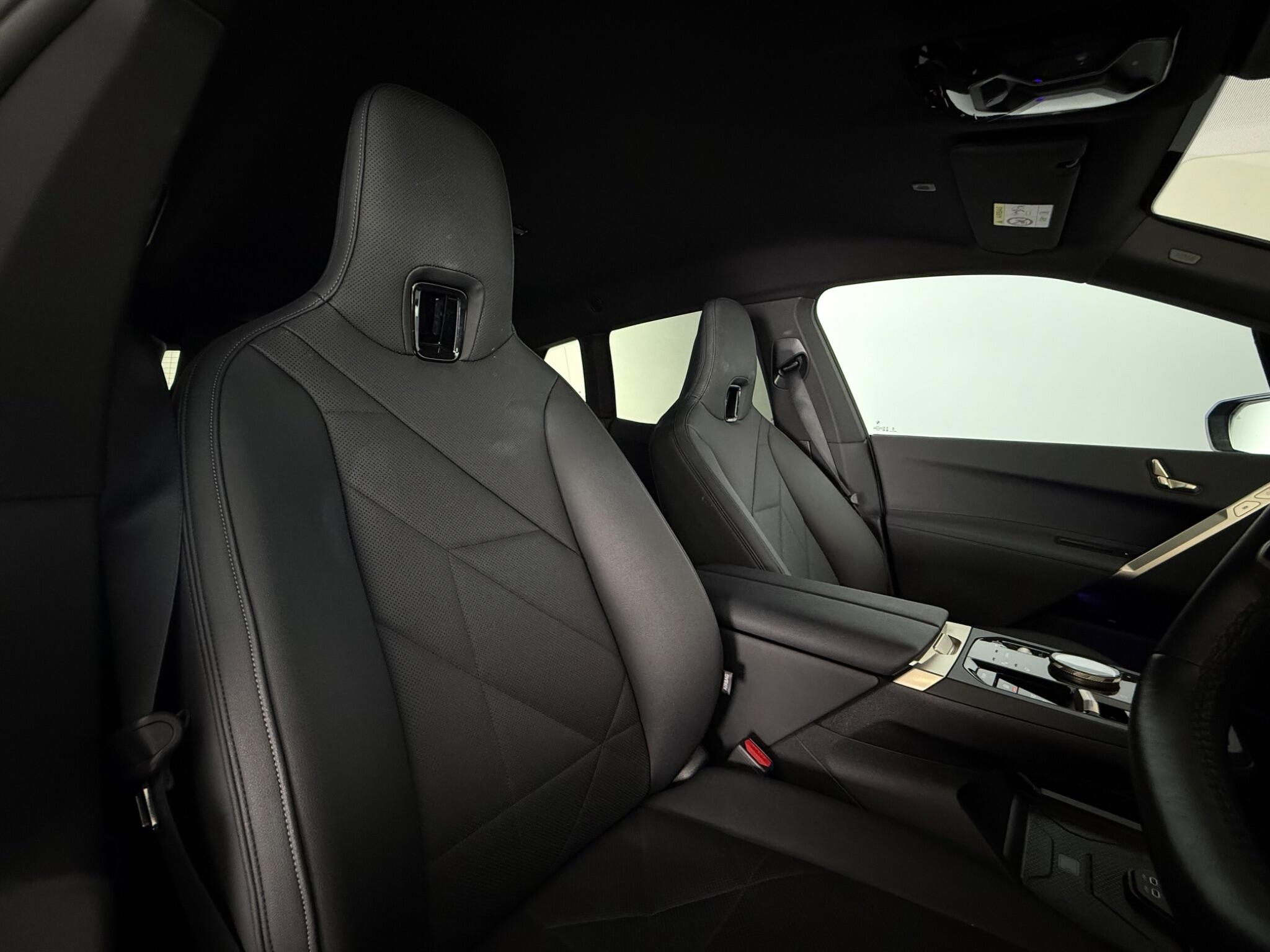 BMW Ix view 35