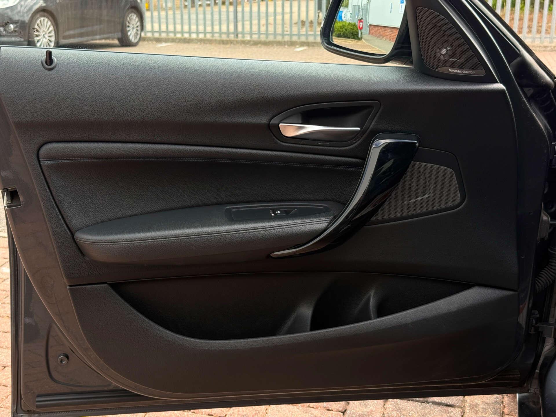 BMW 1 Series view 42
