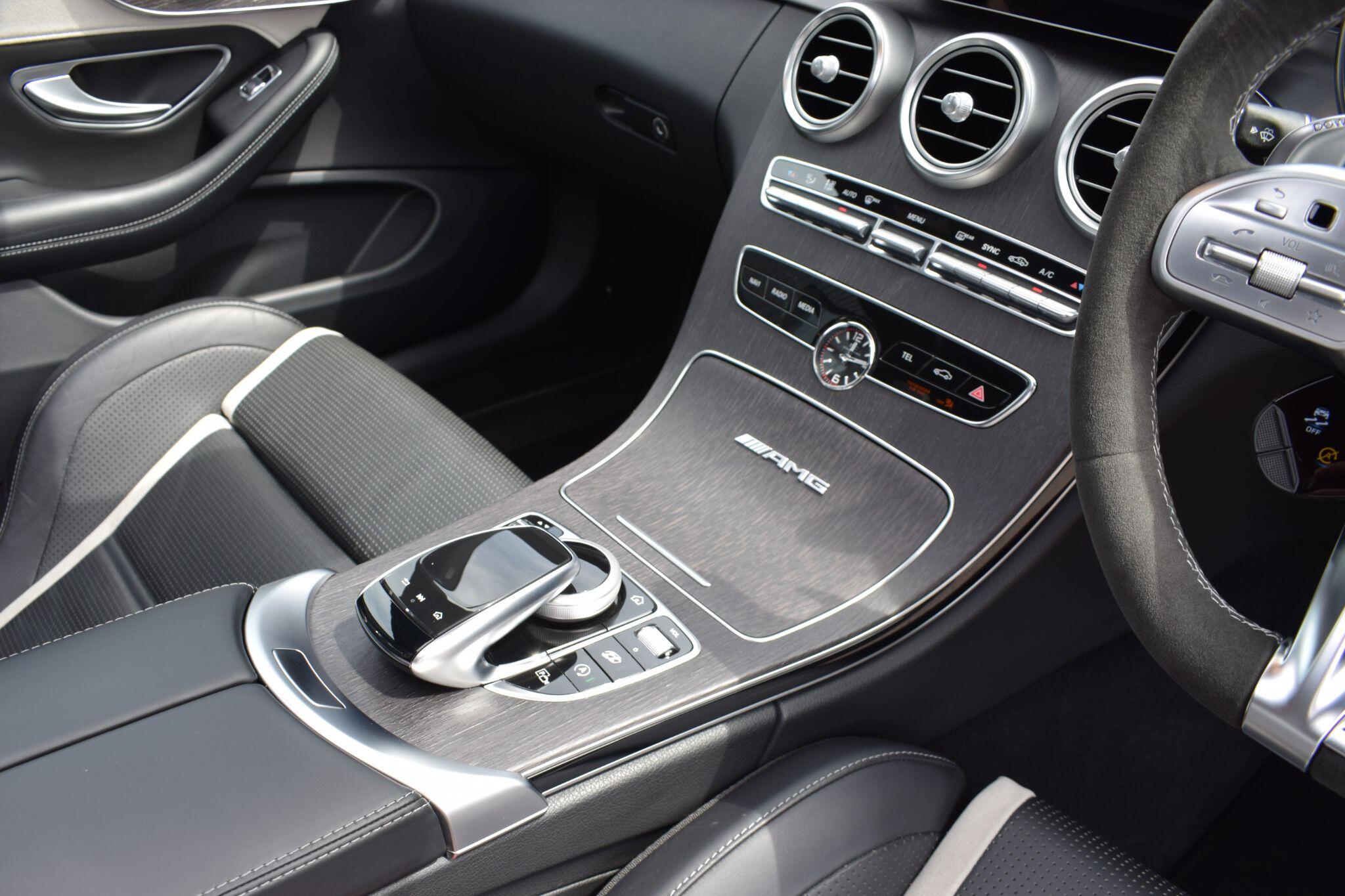 Mercedes-Benz C-Class view 14
