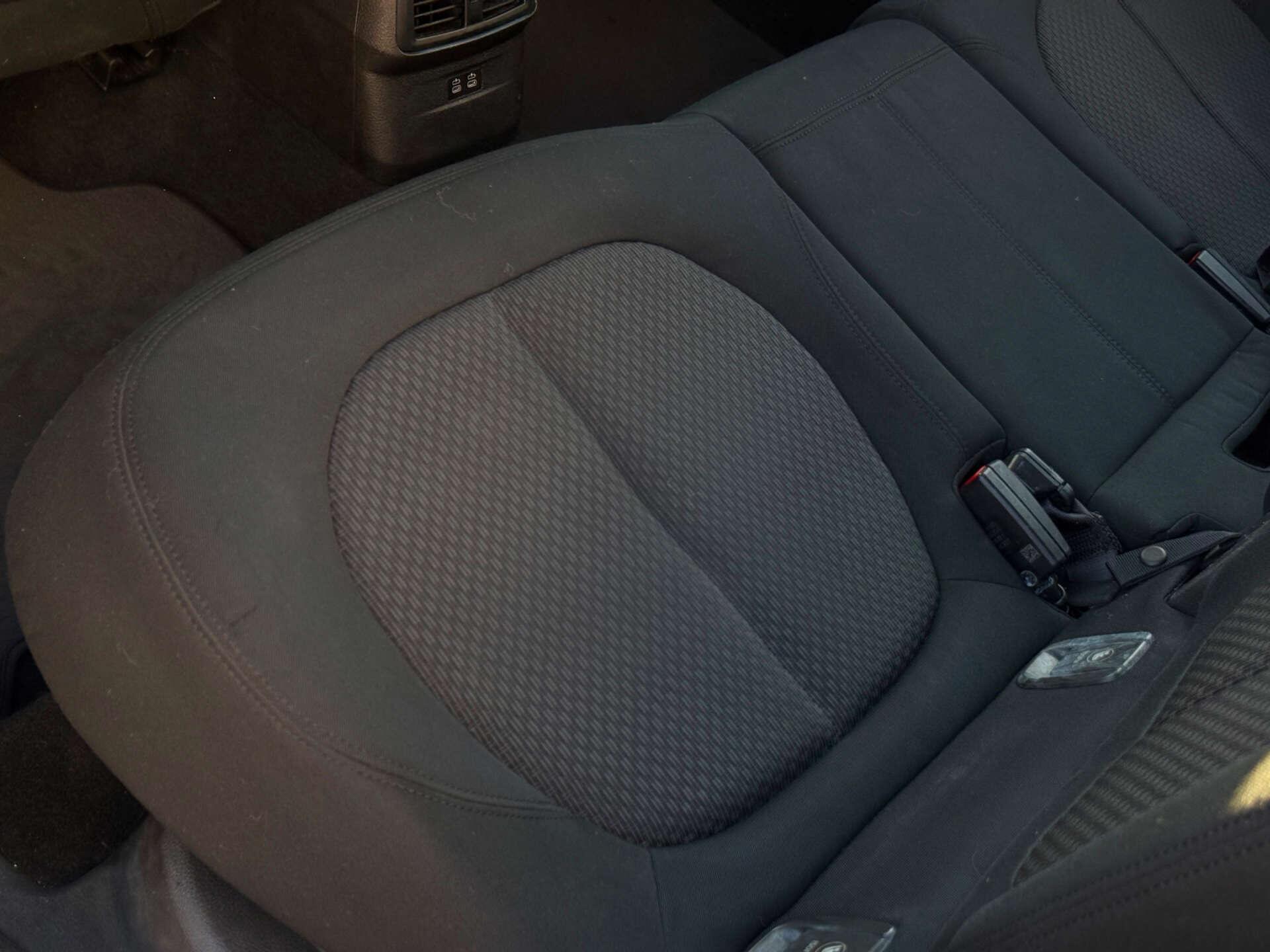 BMW 2 Series Gran Tourer view 38