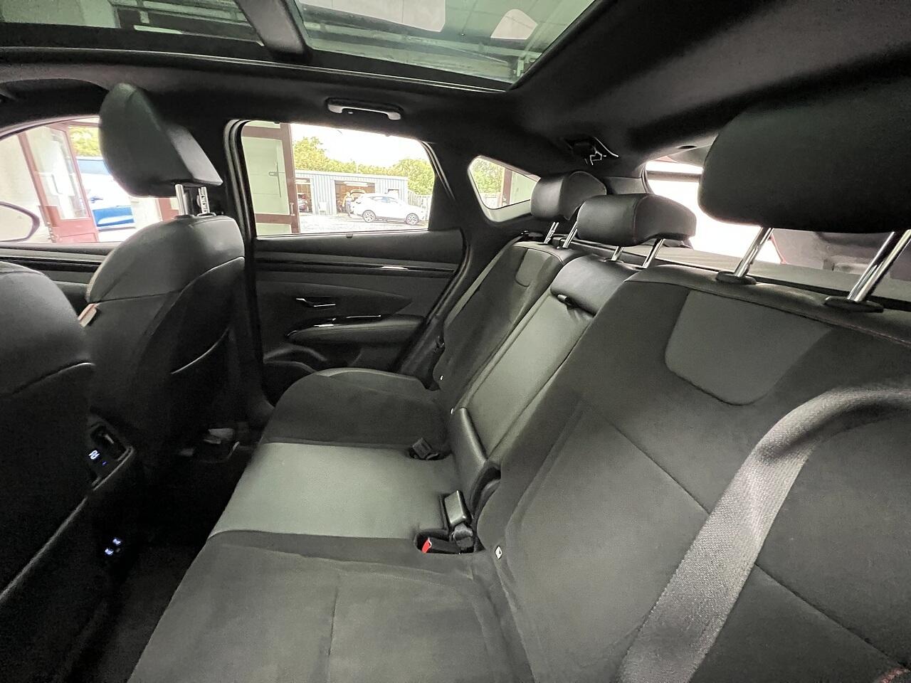 Hyundai Tucson view 18