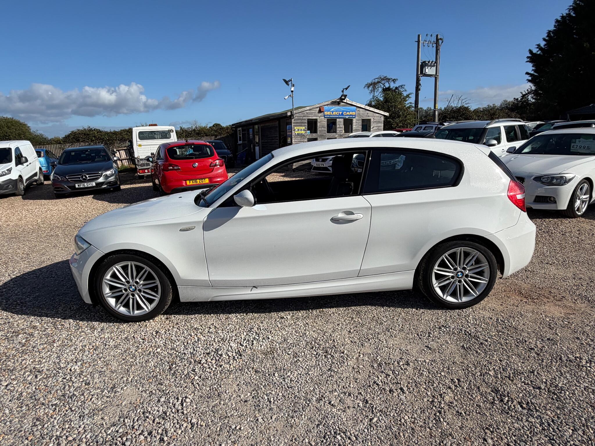 BMW 1 Series view 6