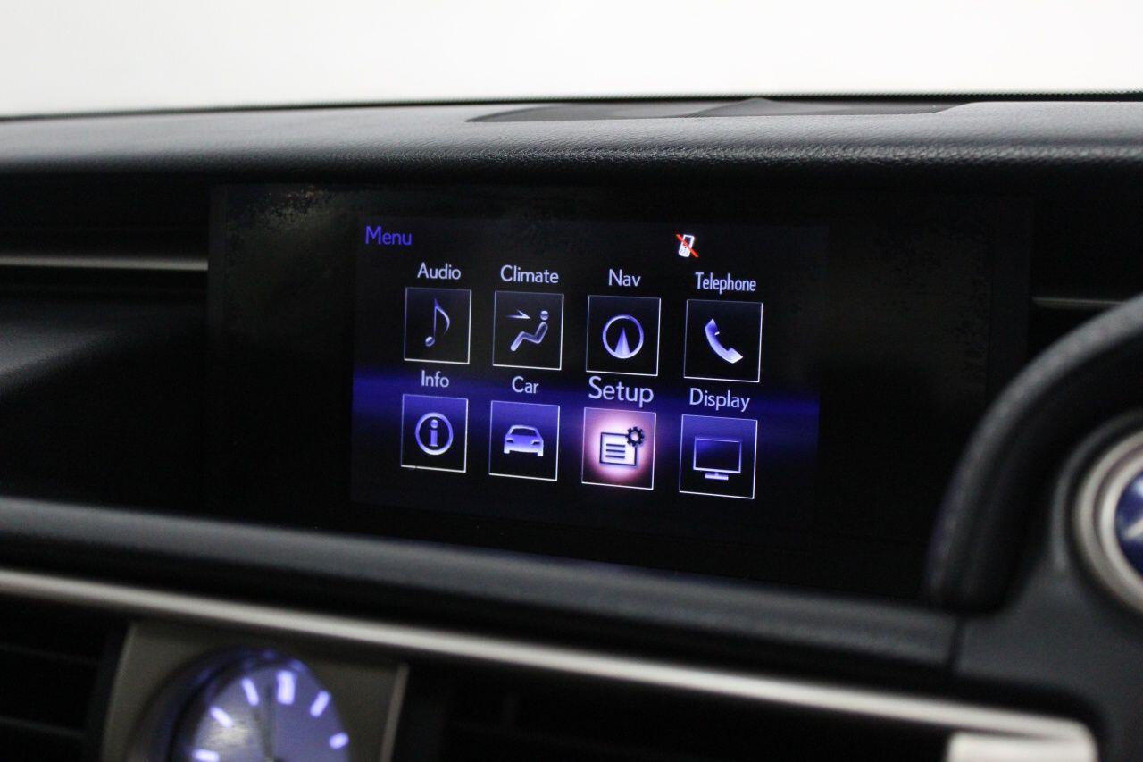 Lexus Is view 41