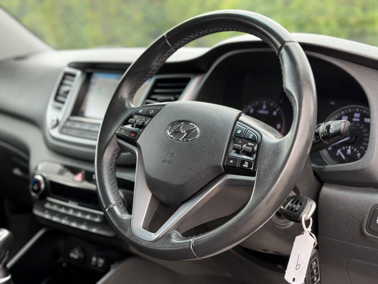 Hyundai Tucson view 9