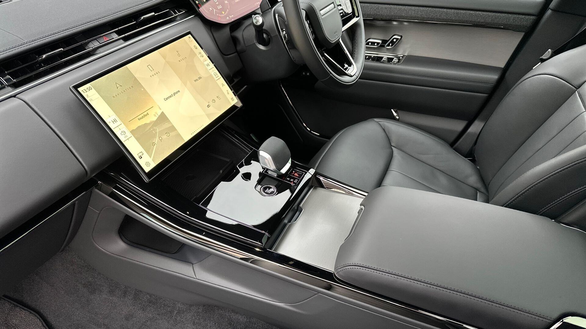 Land Rover Range Rover Sport view 39