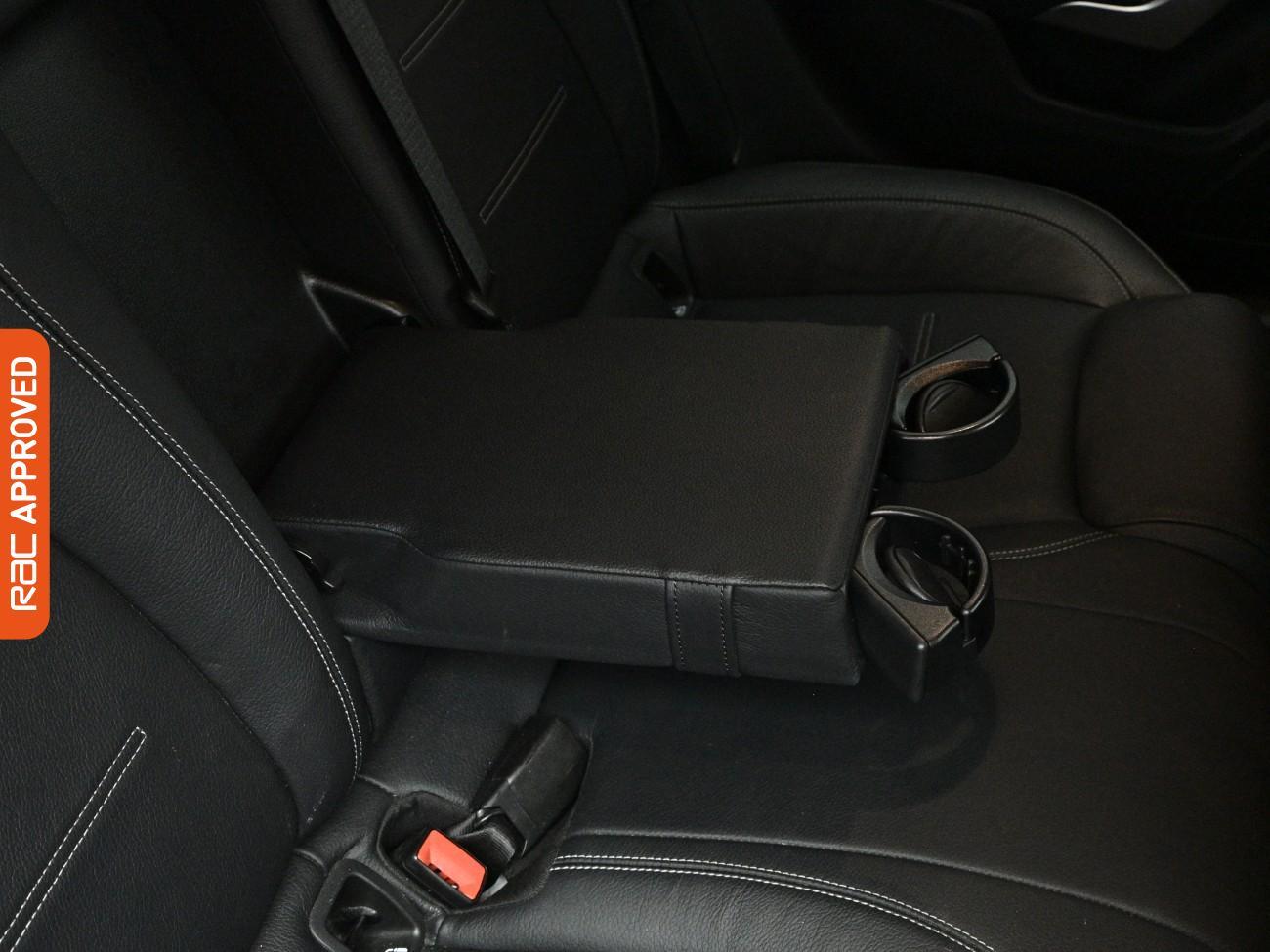 Mercedes-Benz A-Class view 26