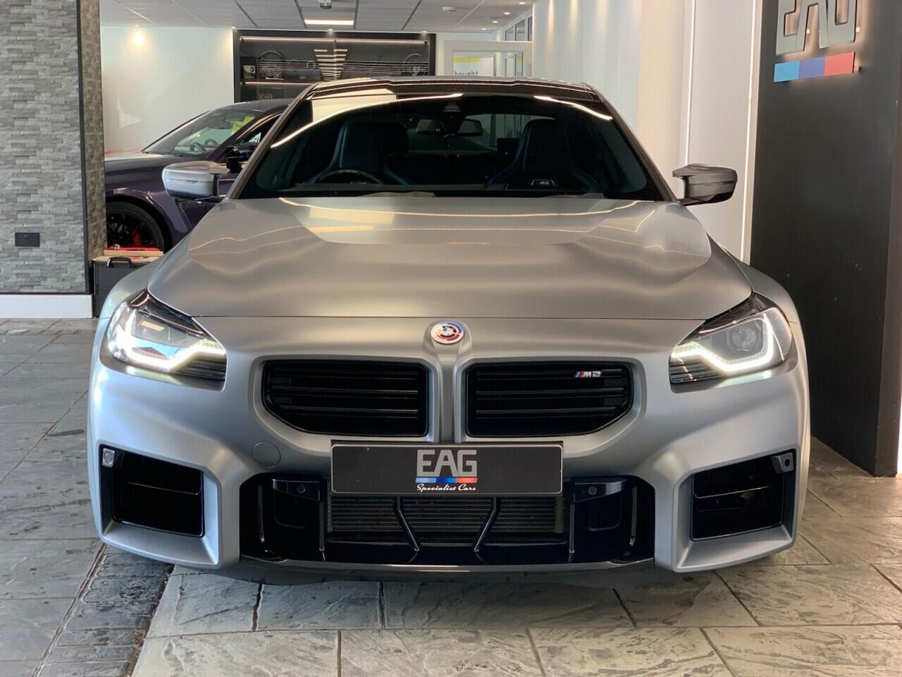 BMW M2 view 4