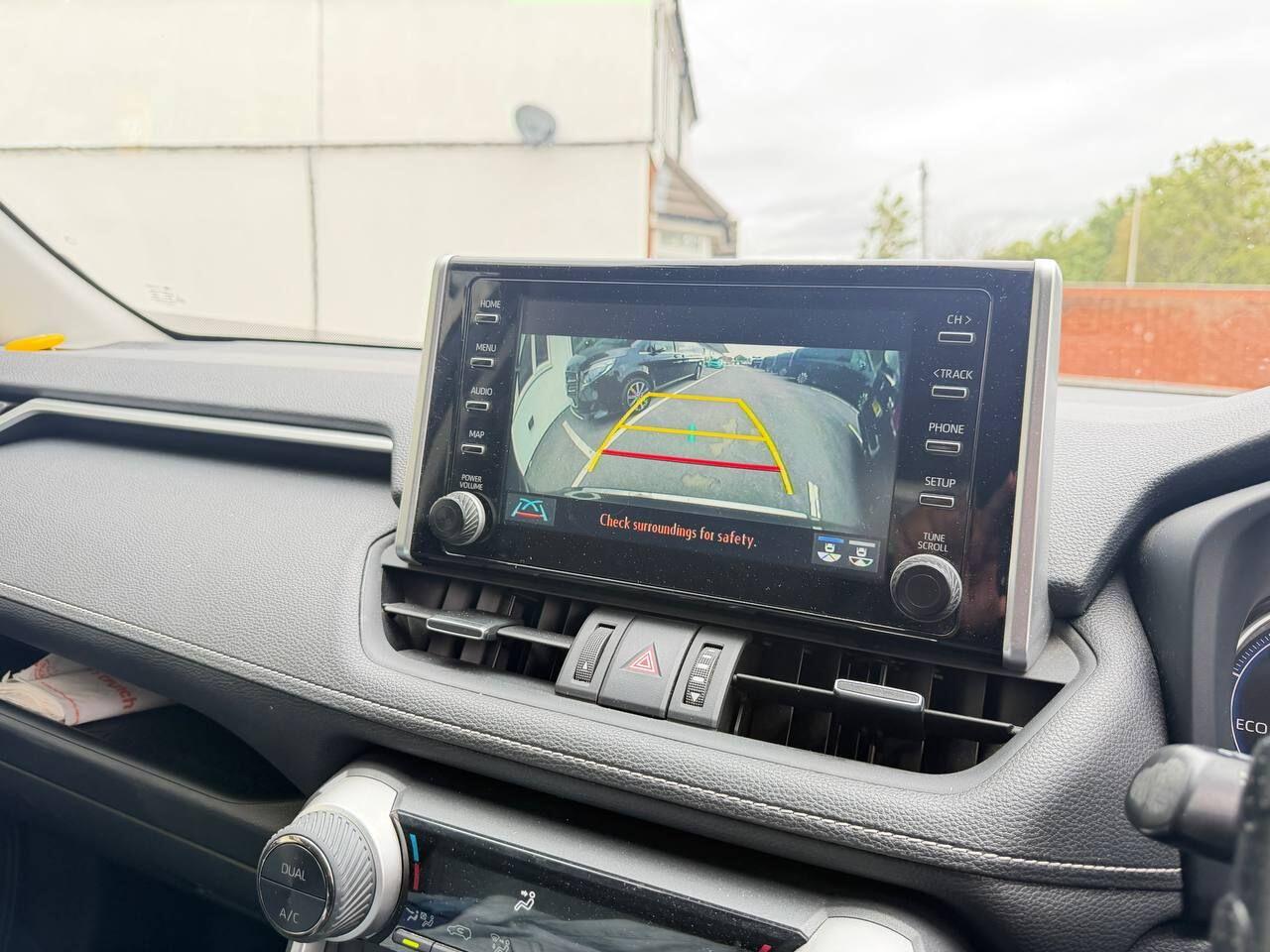 Toyota RAV4 view 22