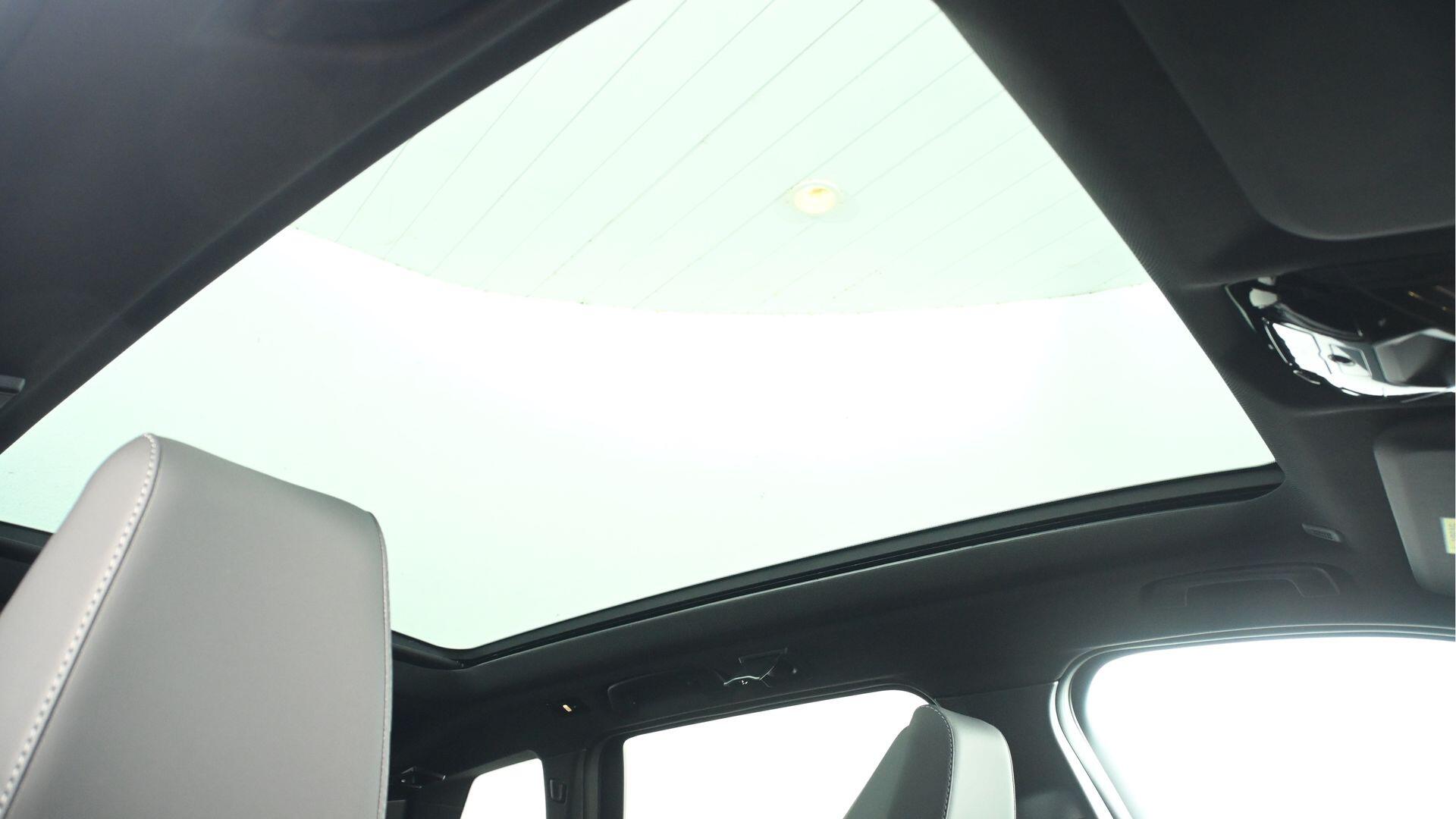 BMW X3 view 21