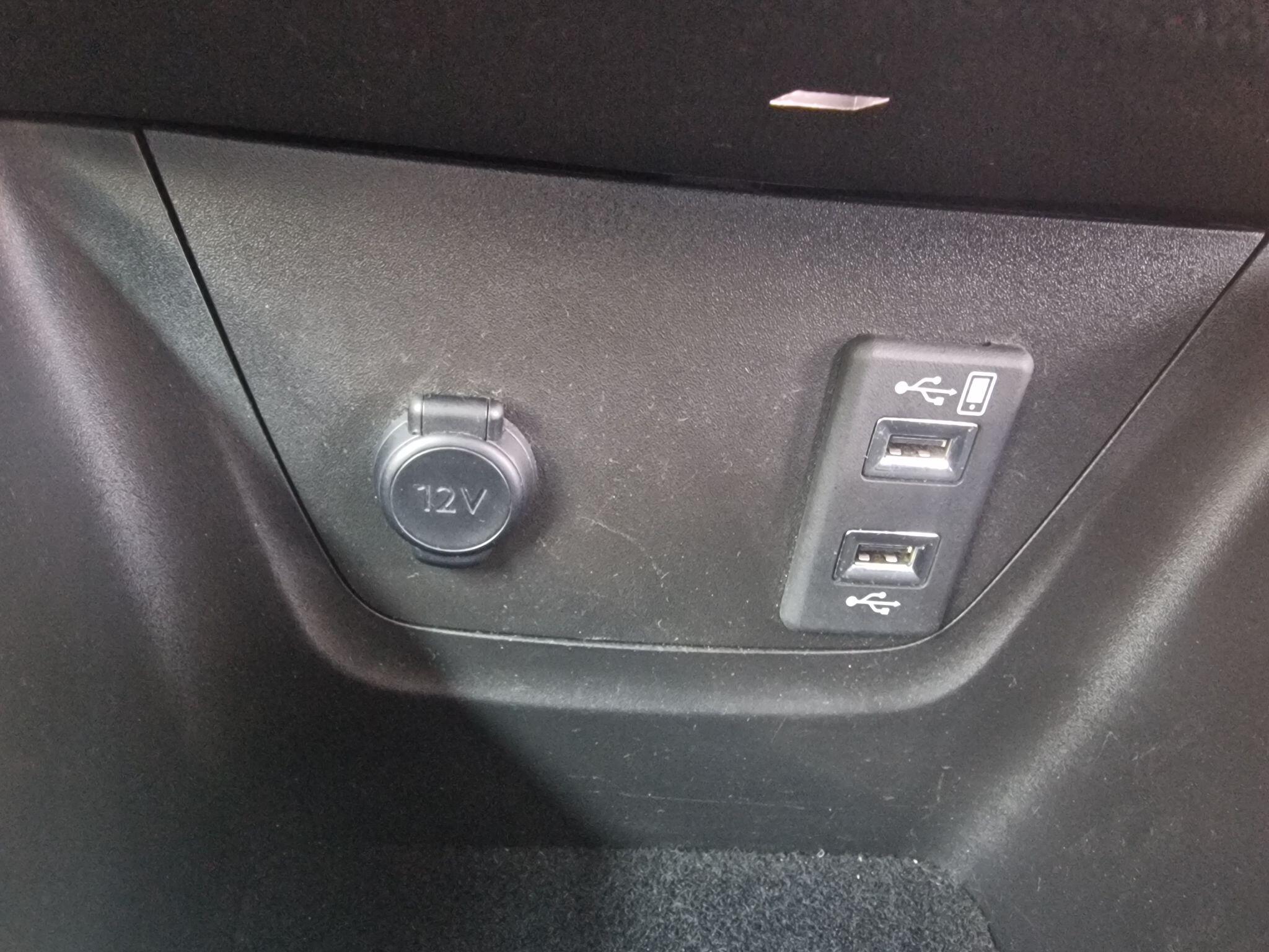 Vauxhall Crossland view 29