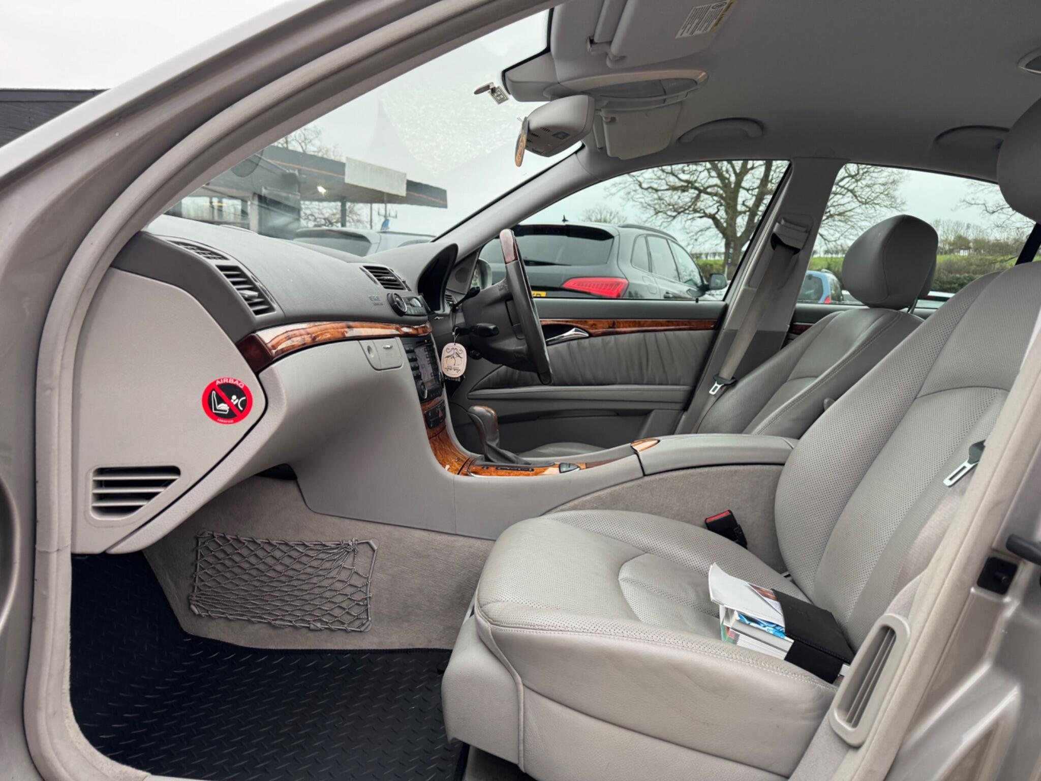 2005 Mercedes-Benz E Class 3.5 E350 Elegance 7G-Tronic 4dr • 69,000 miles image 24