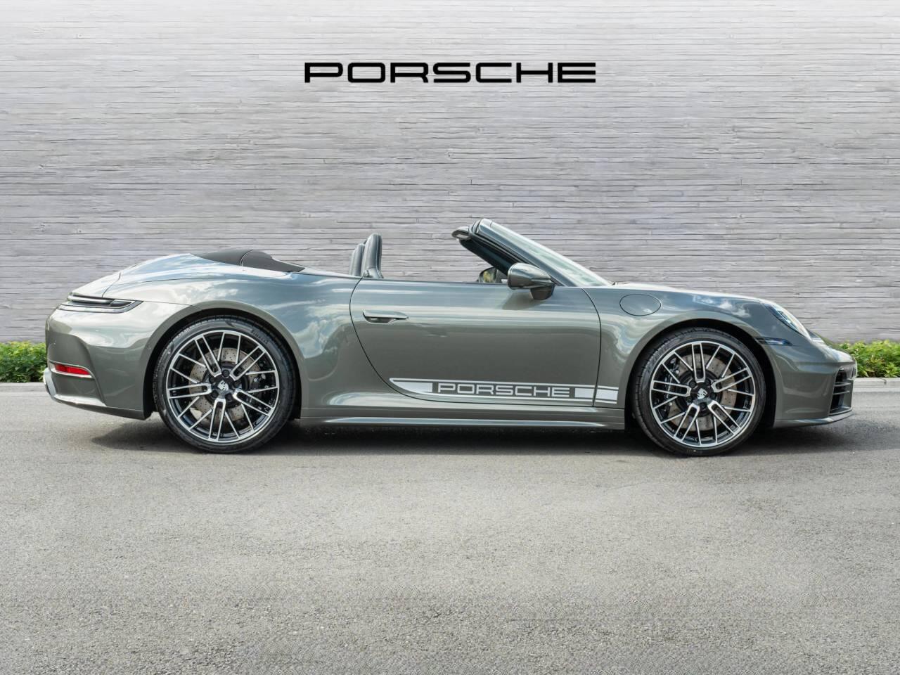 Porsche 911 view 2