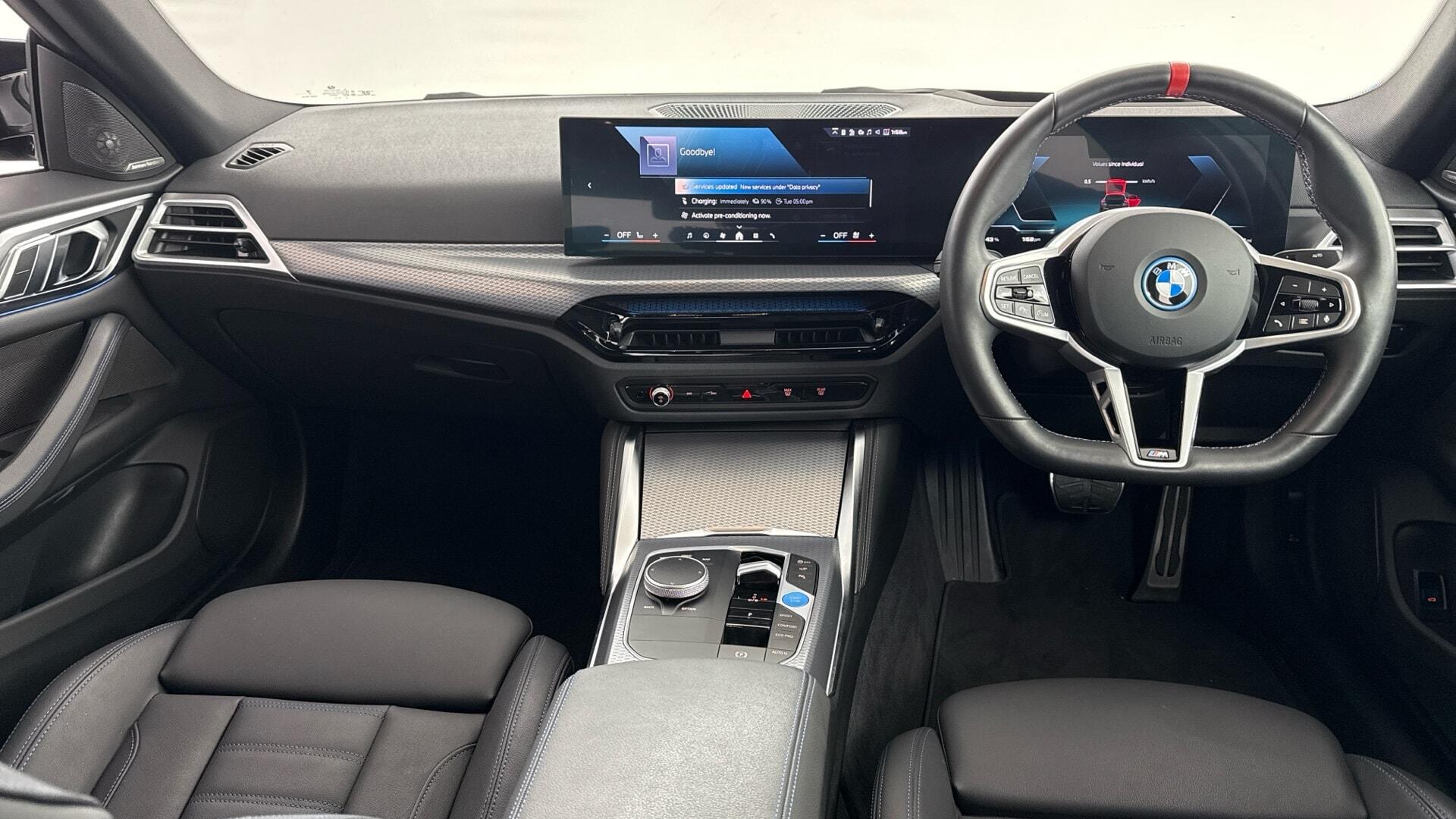 BMW i4 view 4