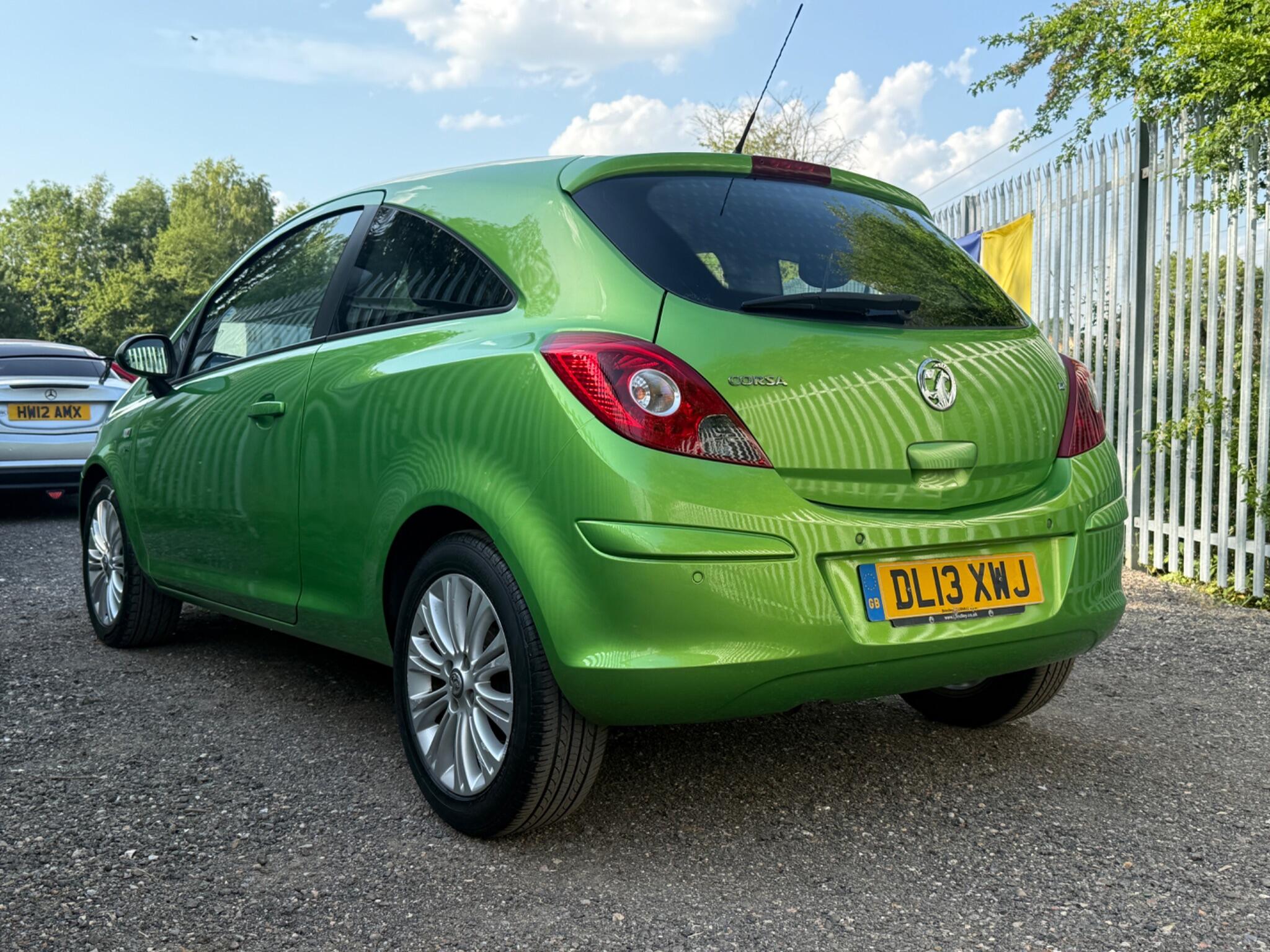 2013 Vauxhall Corsa image 3