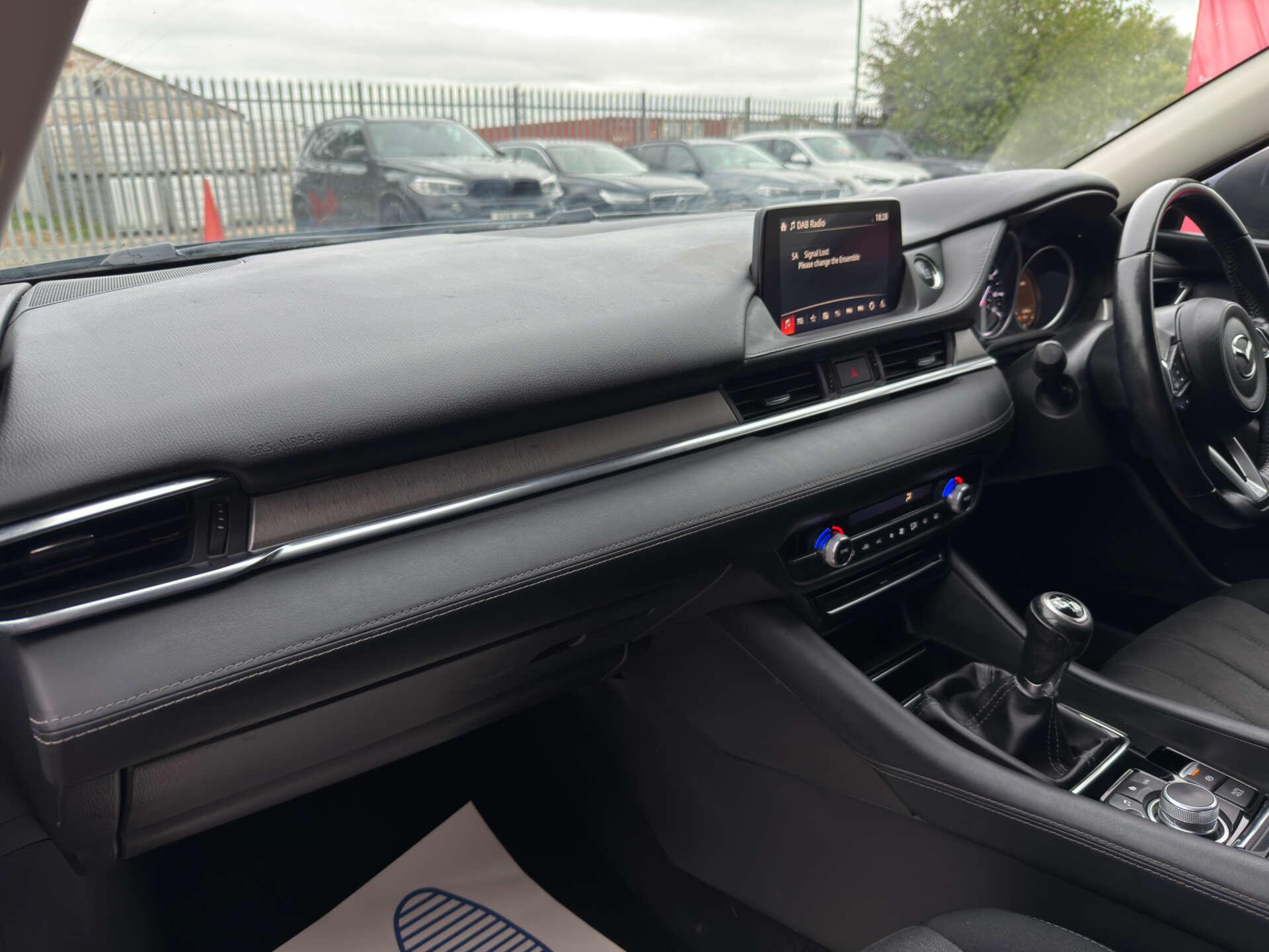 Mazda Skyactiv-G view 37