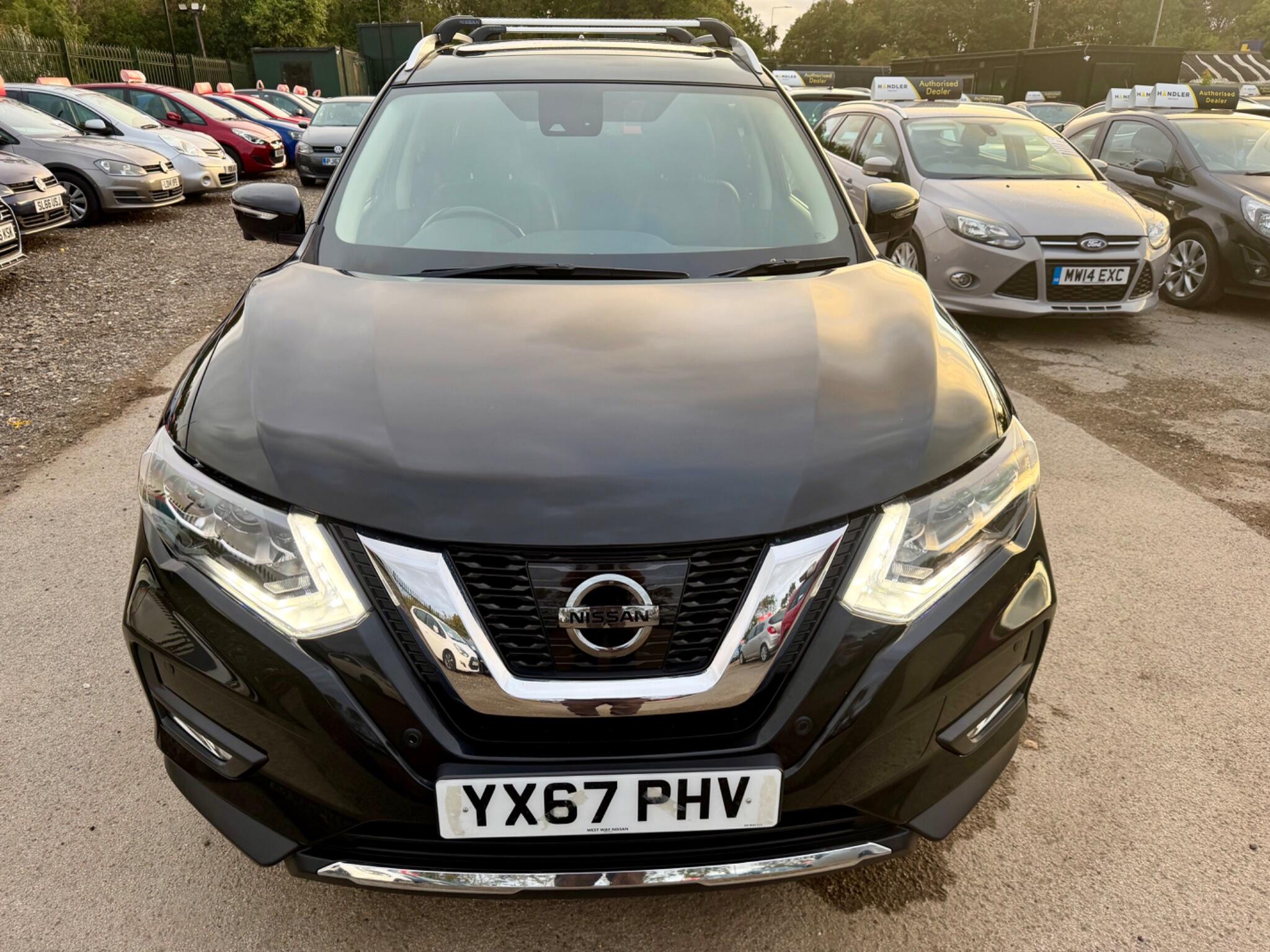Nissan X-Trail view 7