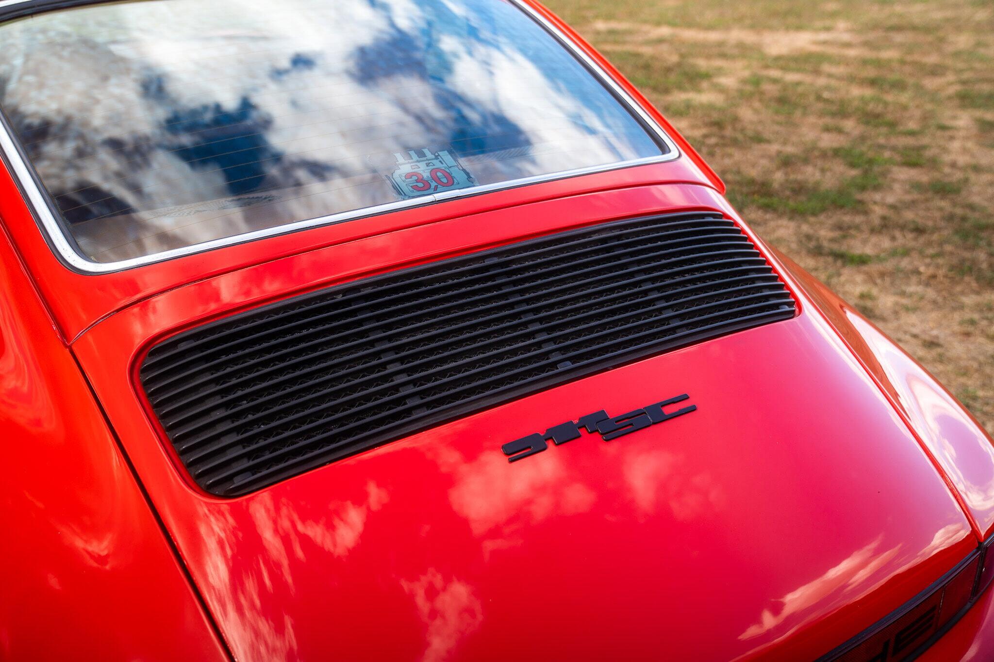 Porsche 911 view 49