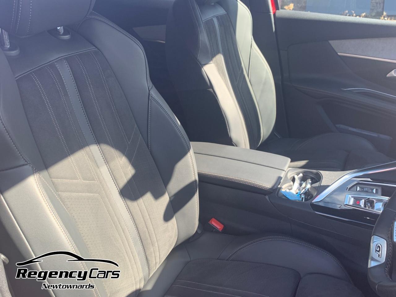 Peugeot 3008 view 11