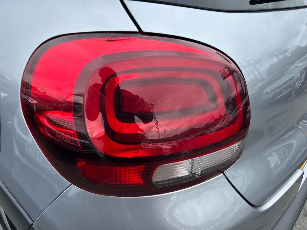 Citroen C3 view 32