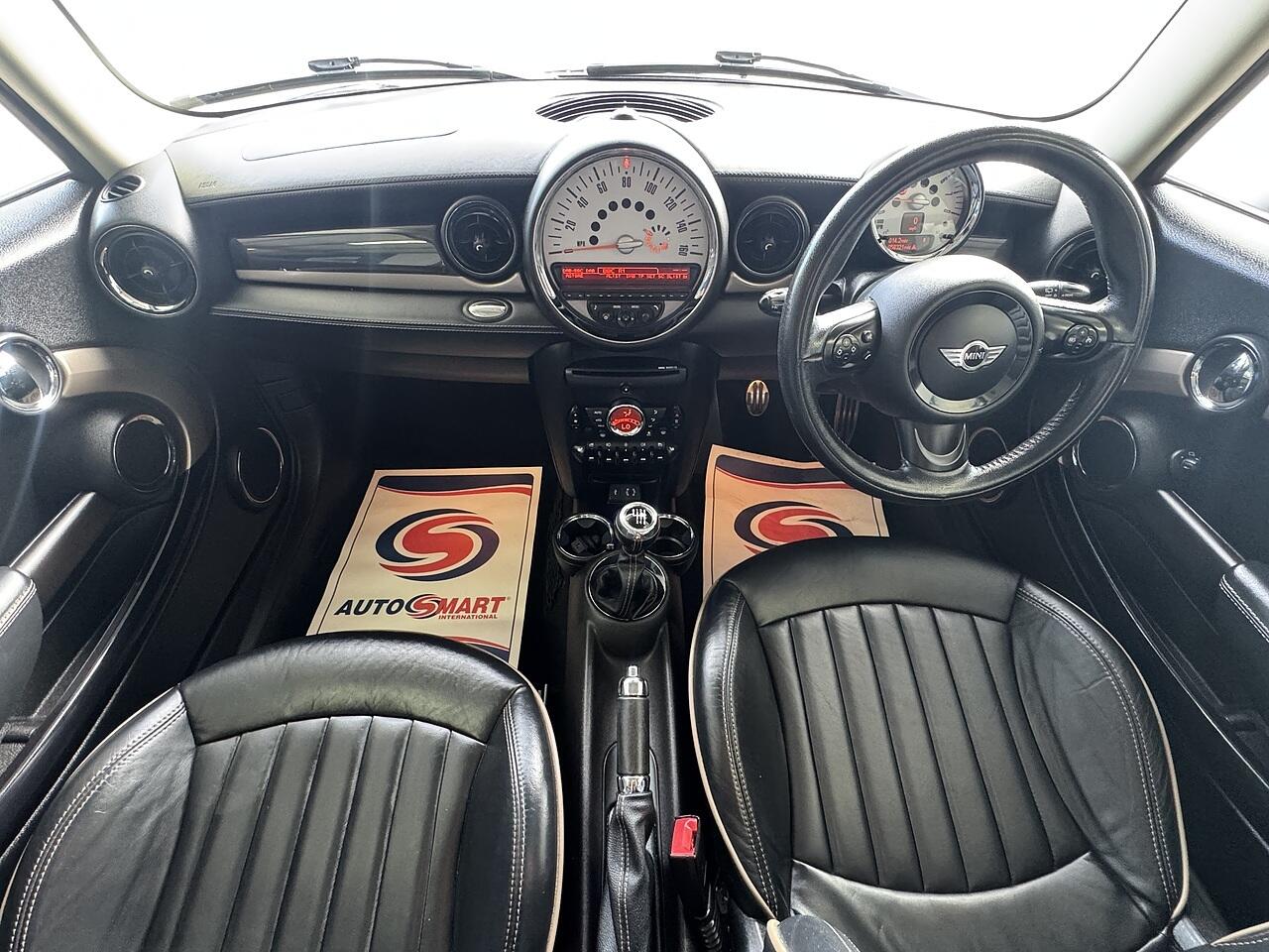 Mini Clubman view 14
