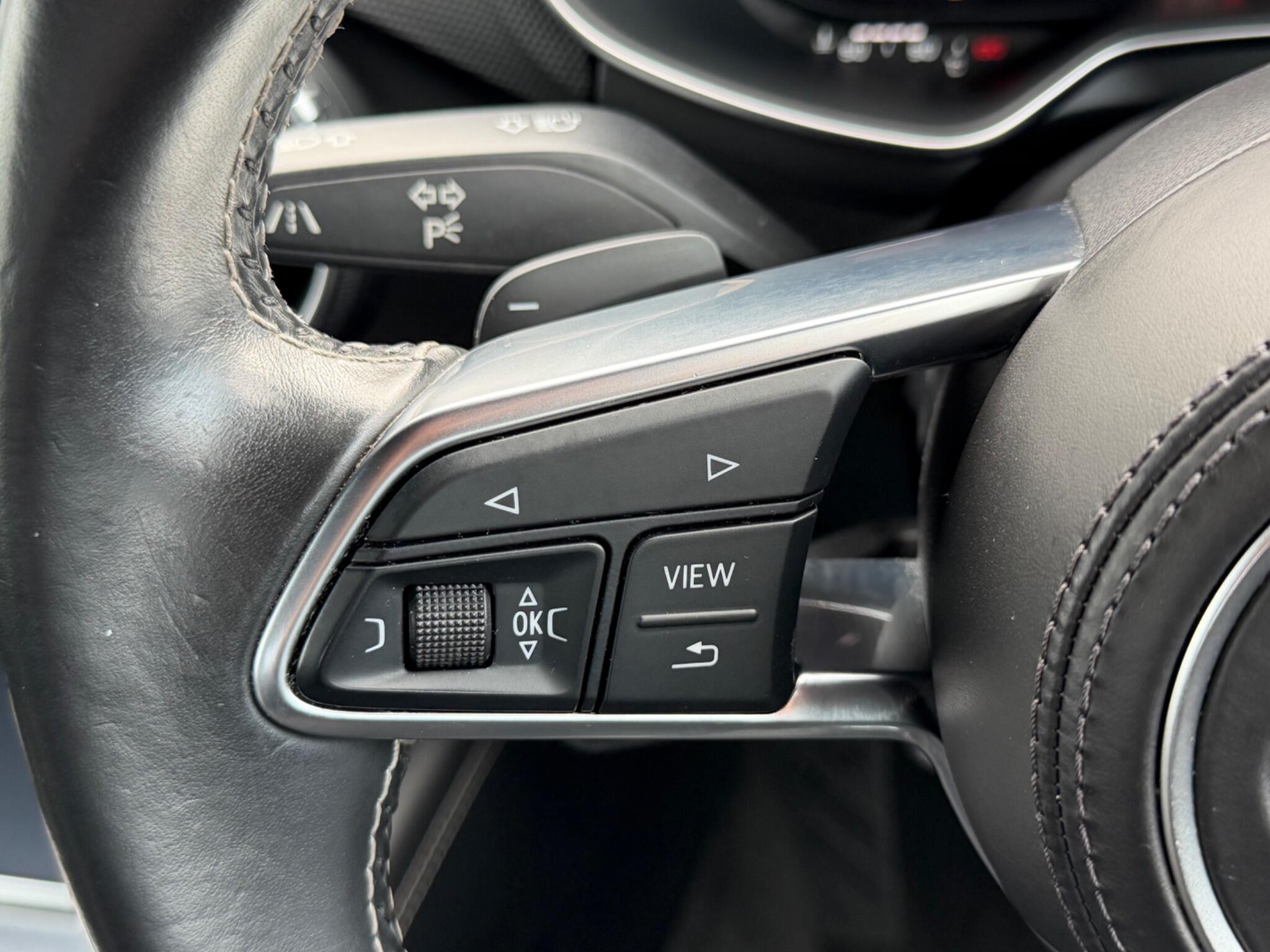 Audi TTS view 25