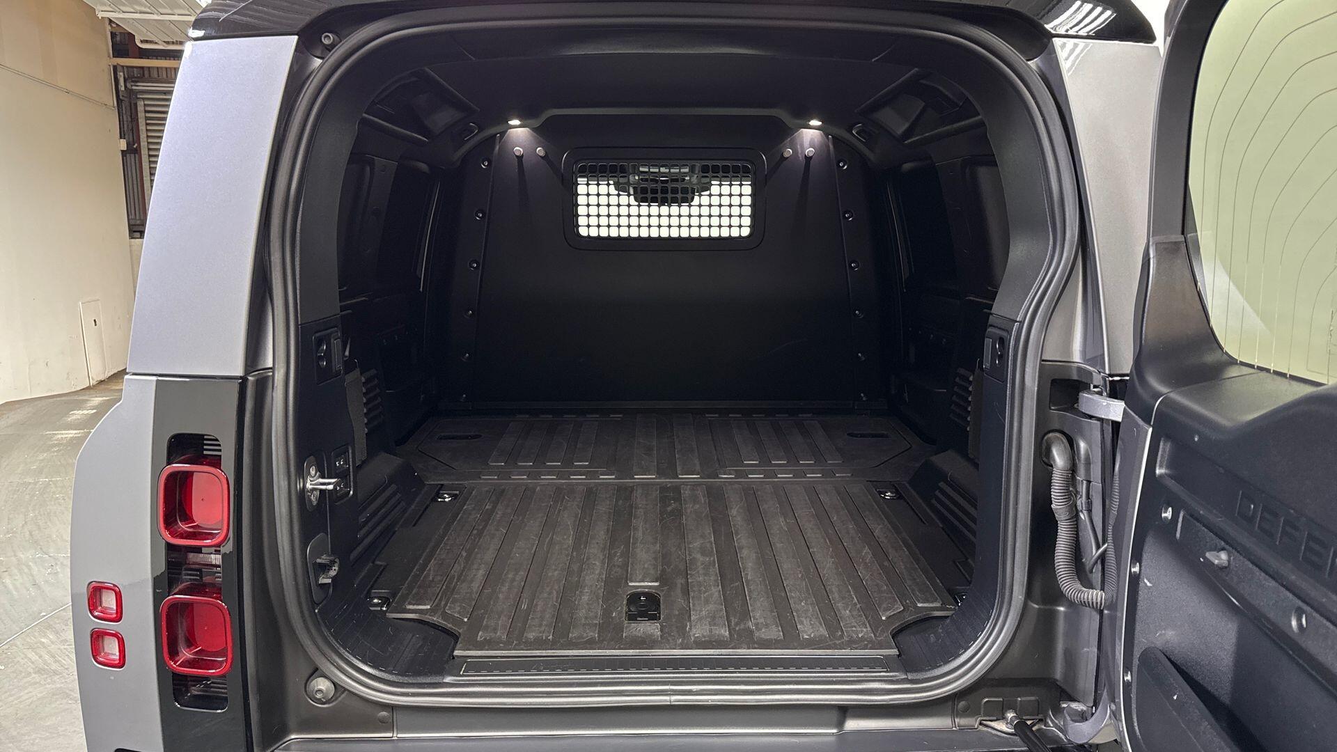 Land Rover Defender view 10