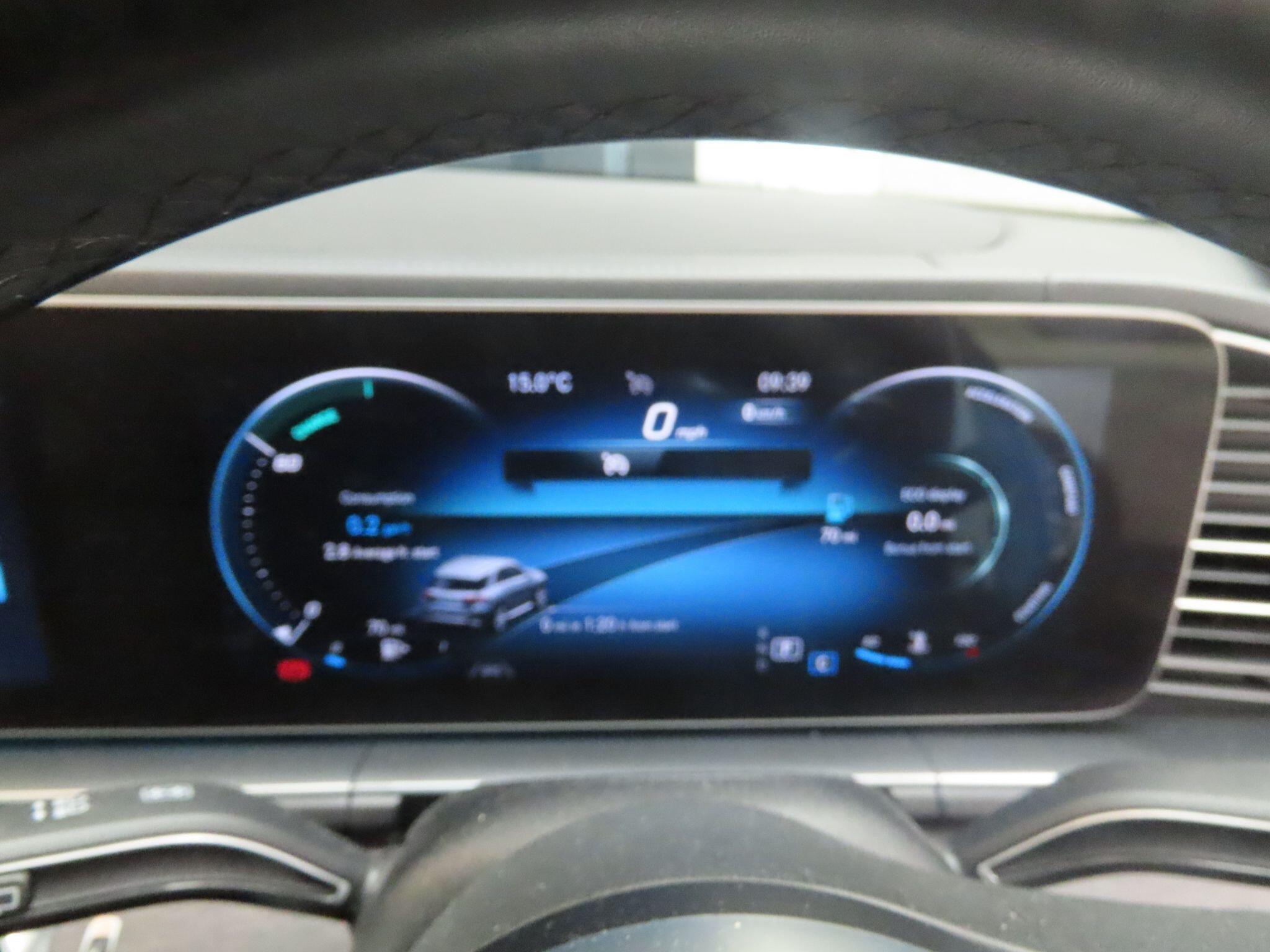 Mercedes-Benz GLE view 12