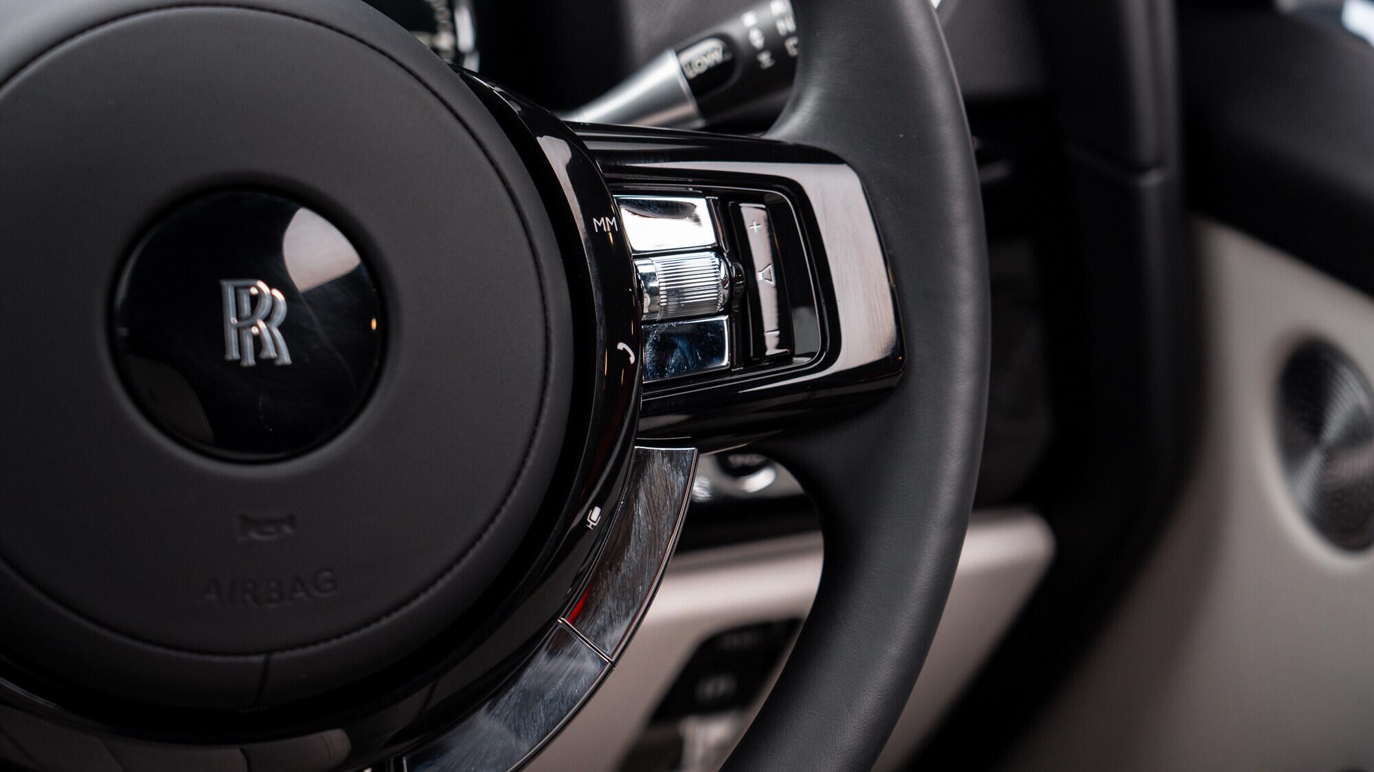 Rolls-Royce Cullinan view 32