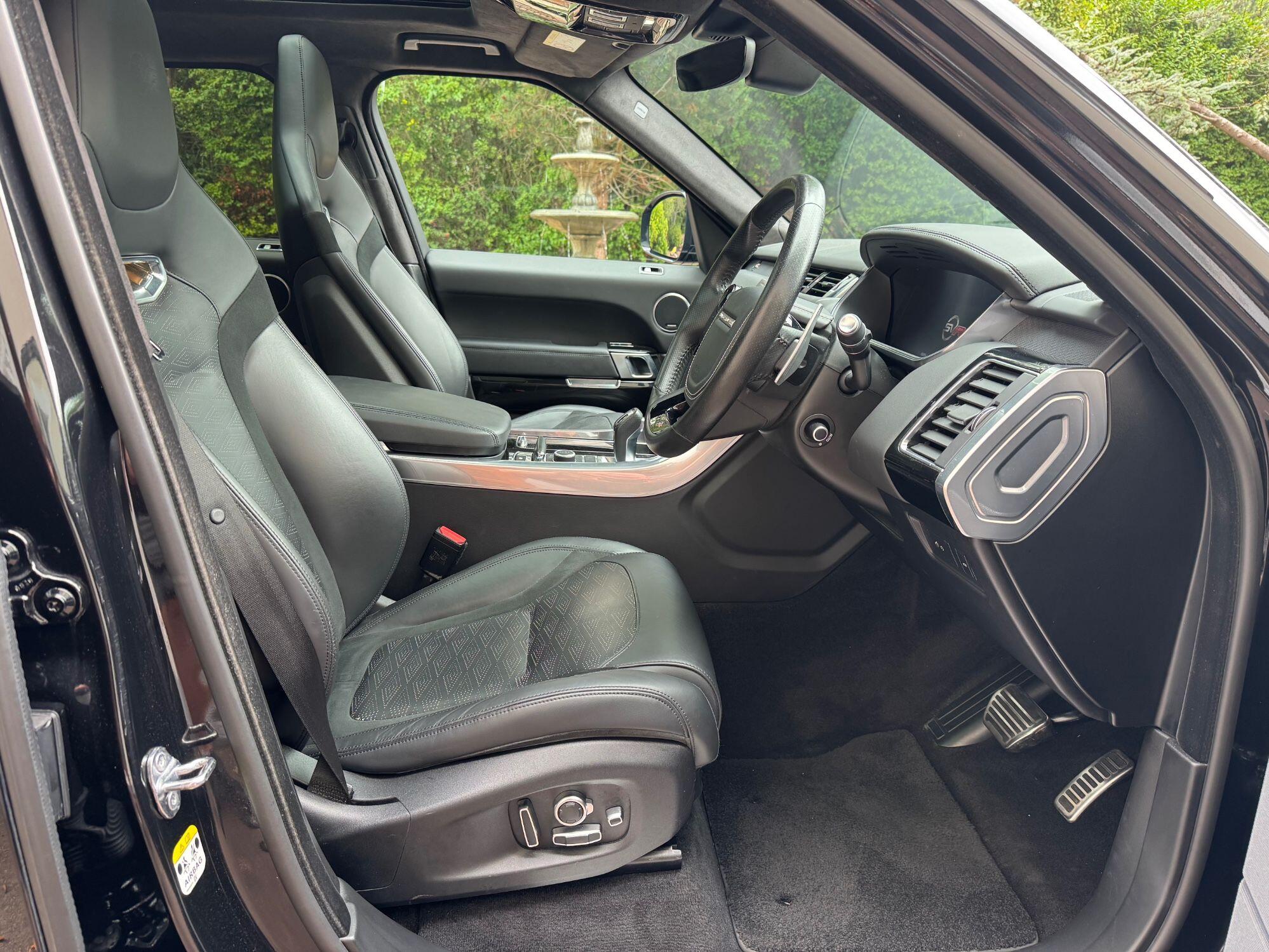 Land Rover Range Rover Sport view 19
