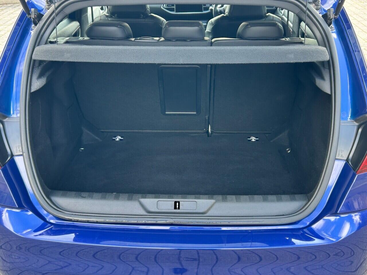 Peugeot 308 view 14