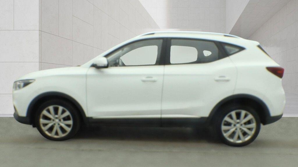 MG ZS view 7