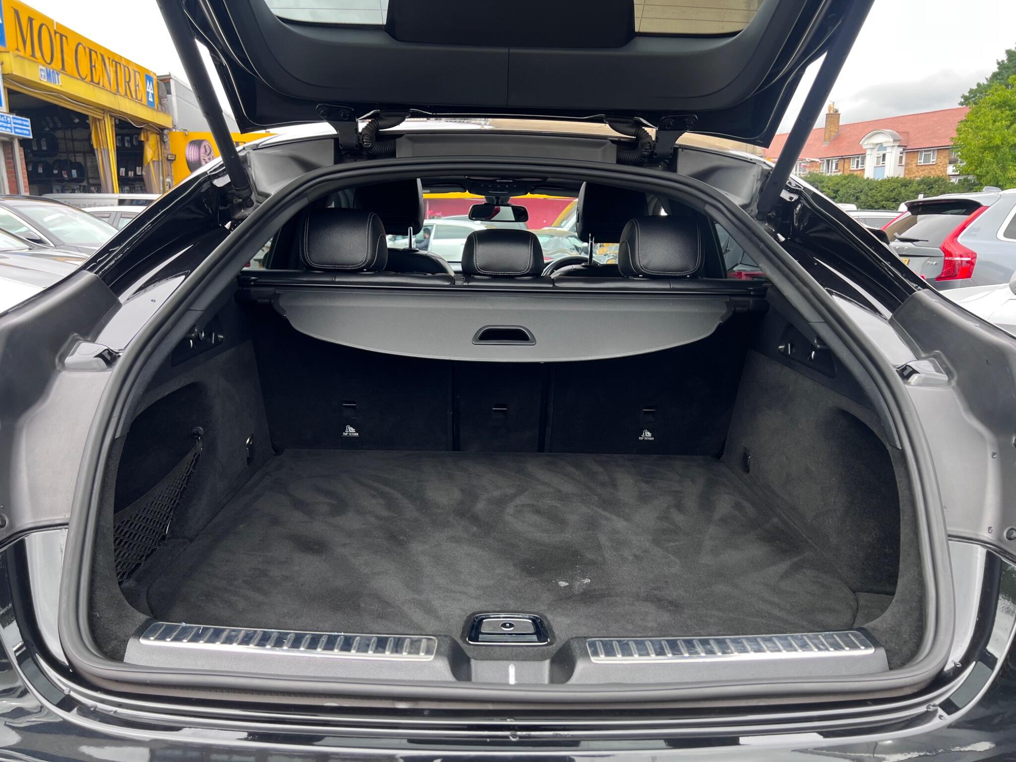 Mercedes-Benz GLC view 36