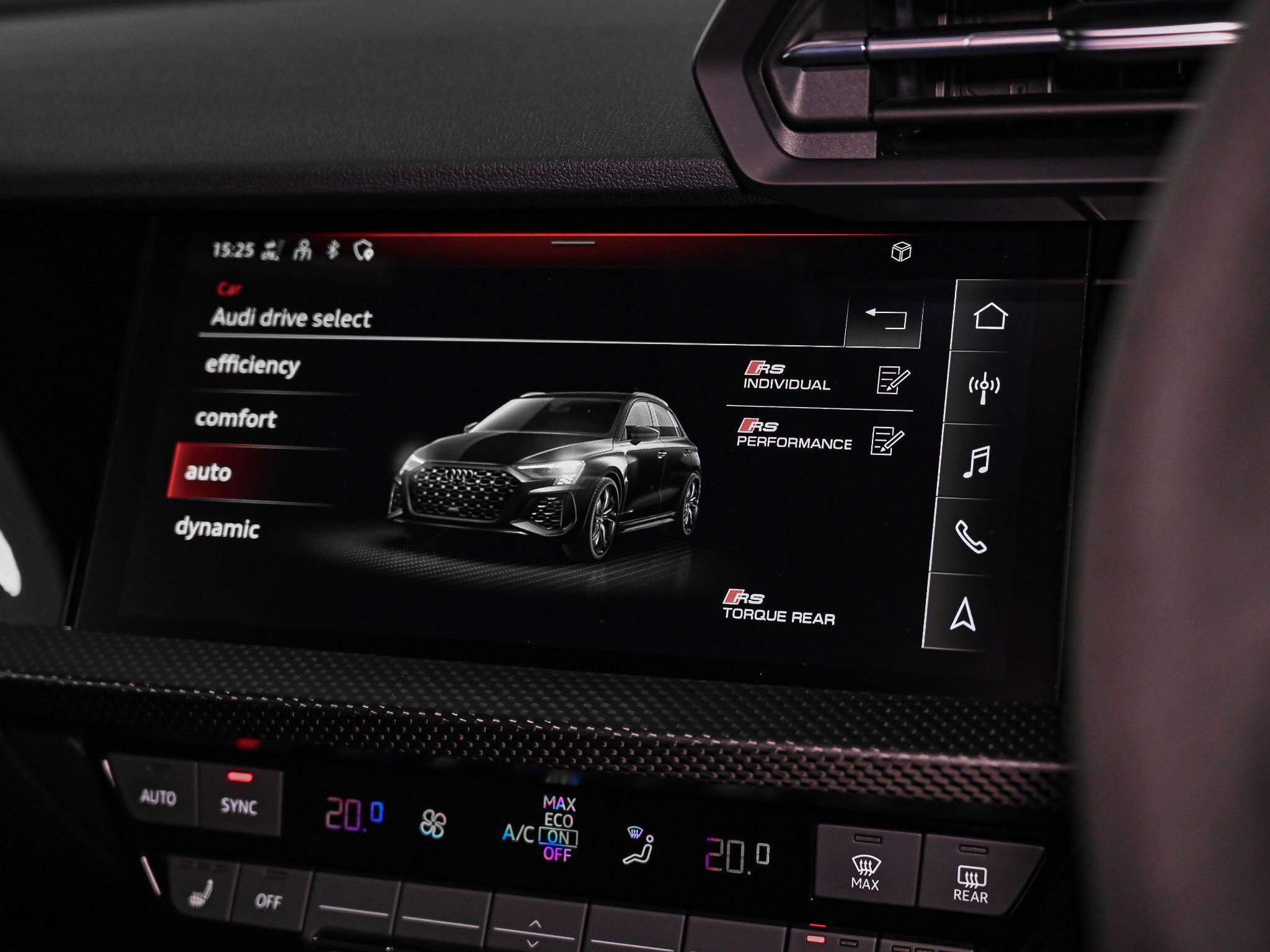 Audi RS3 view 22