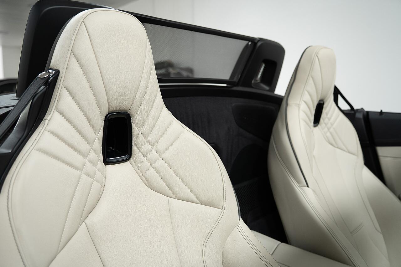 BMW Z4 view 4