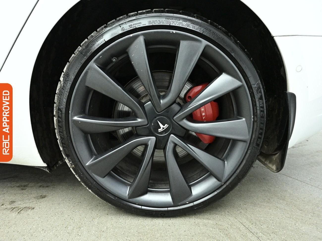 Tesla Model 3 view 28