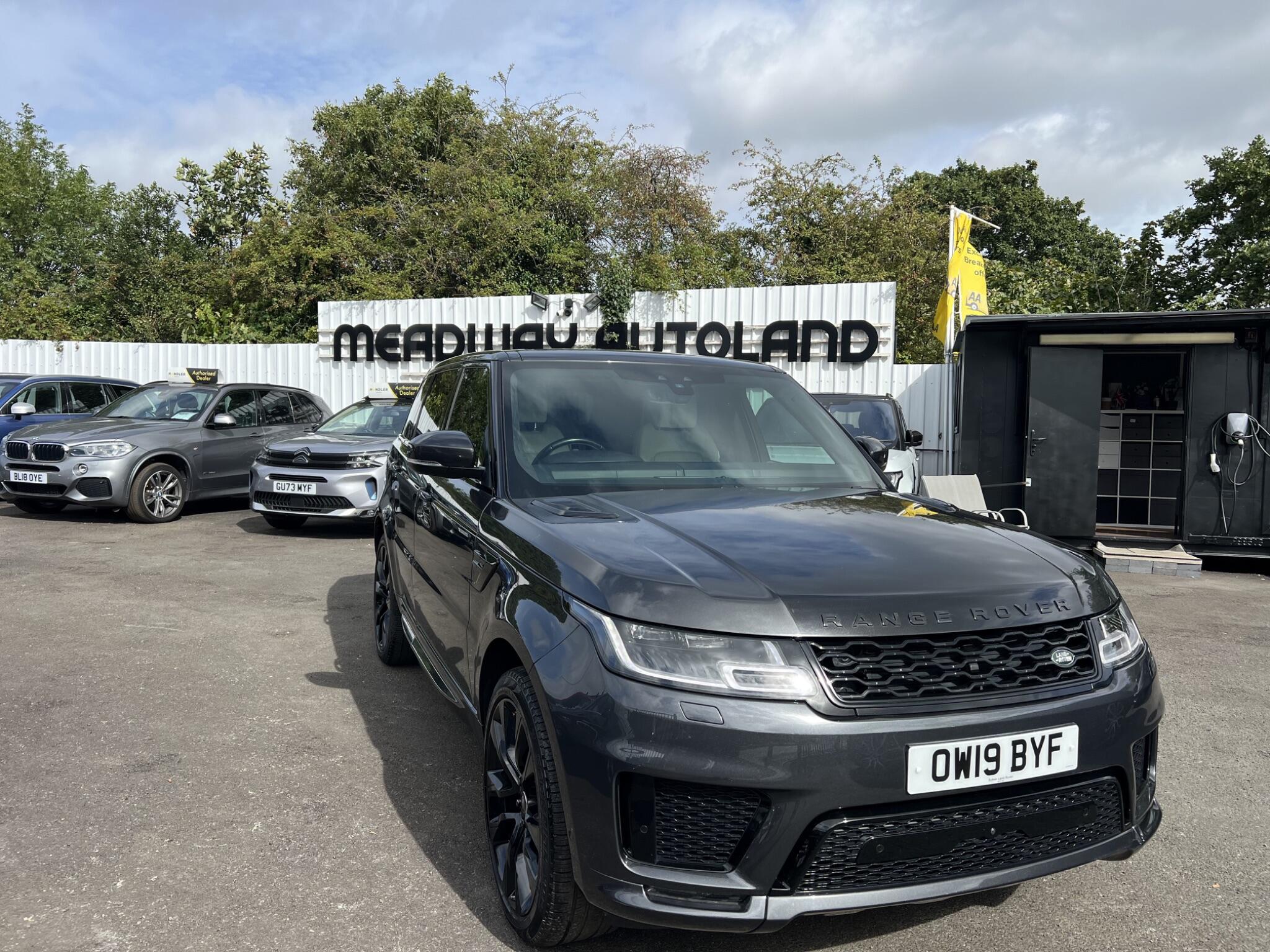 Land Rover Range Rover Sport view 6
