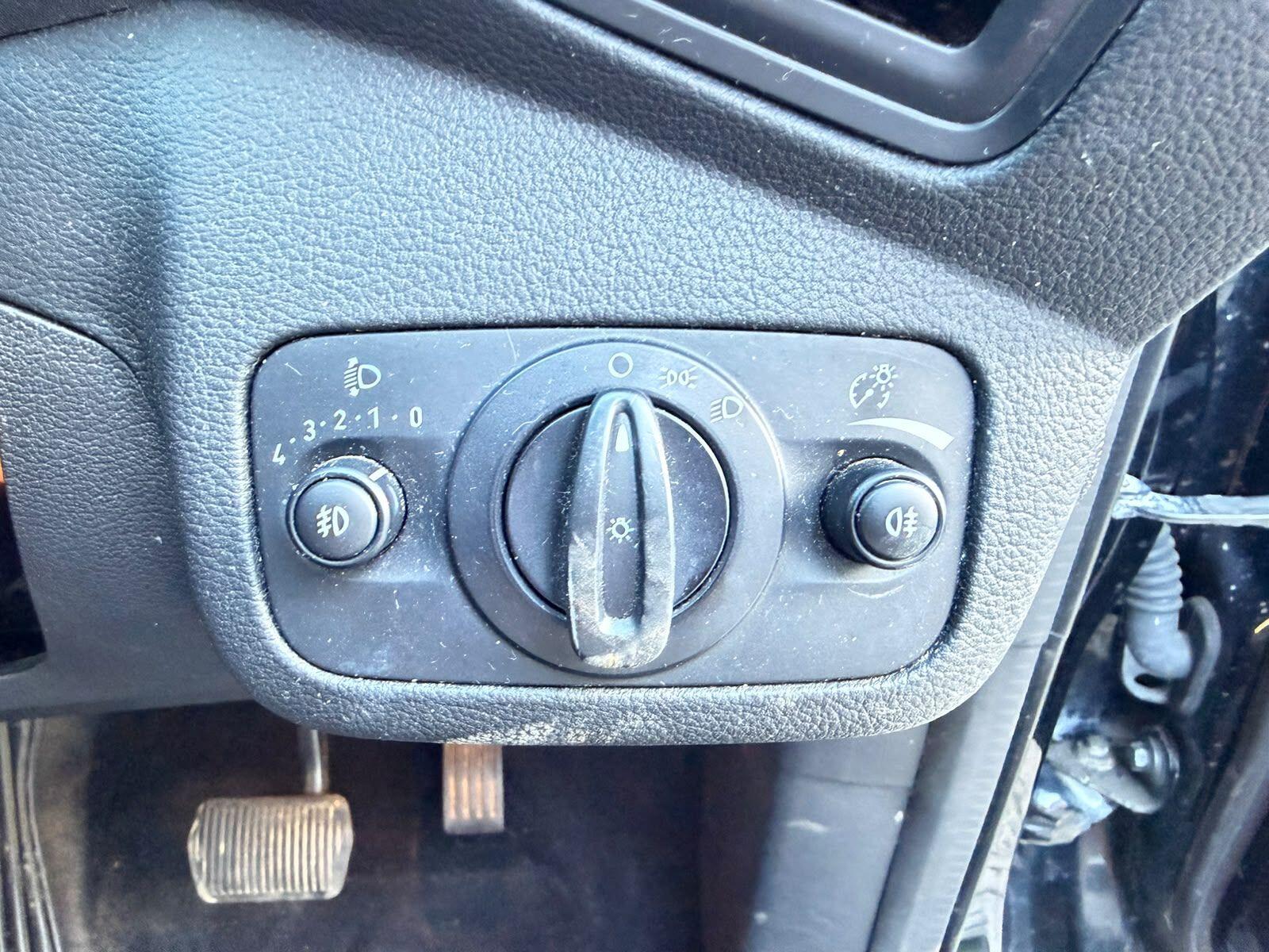 Ford Kuga view 27