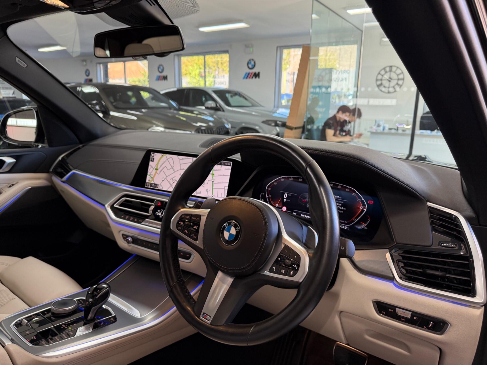 BMW X5 view 36
