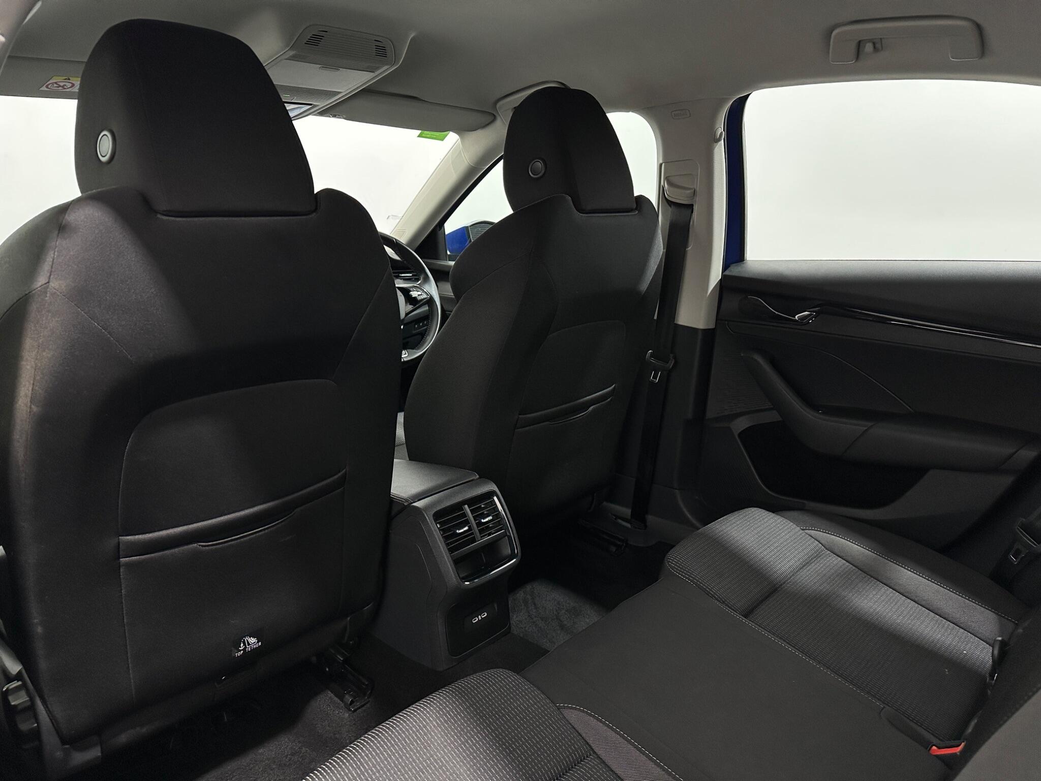 Skoda Octavia view 38