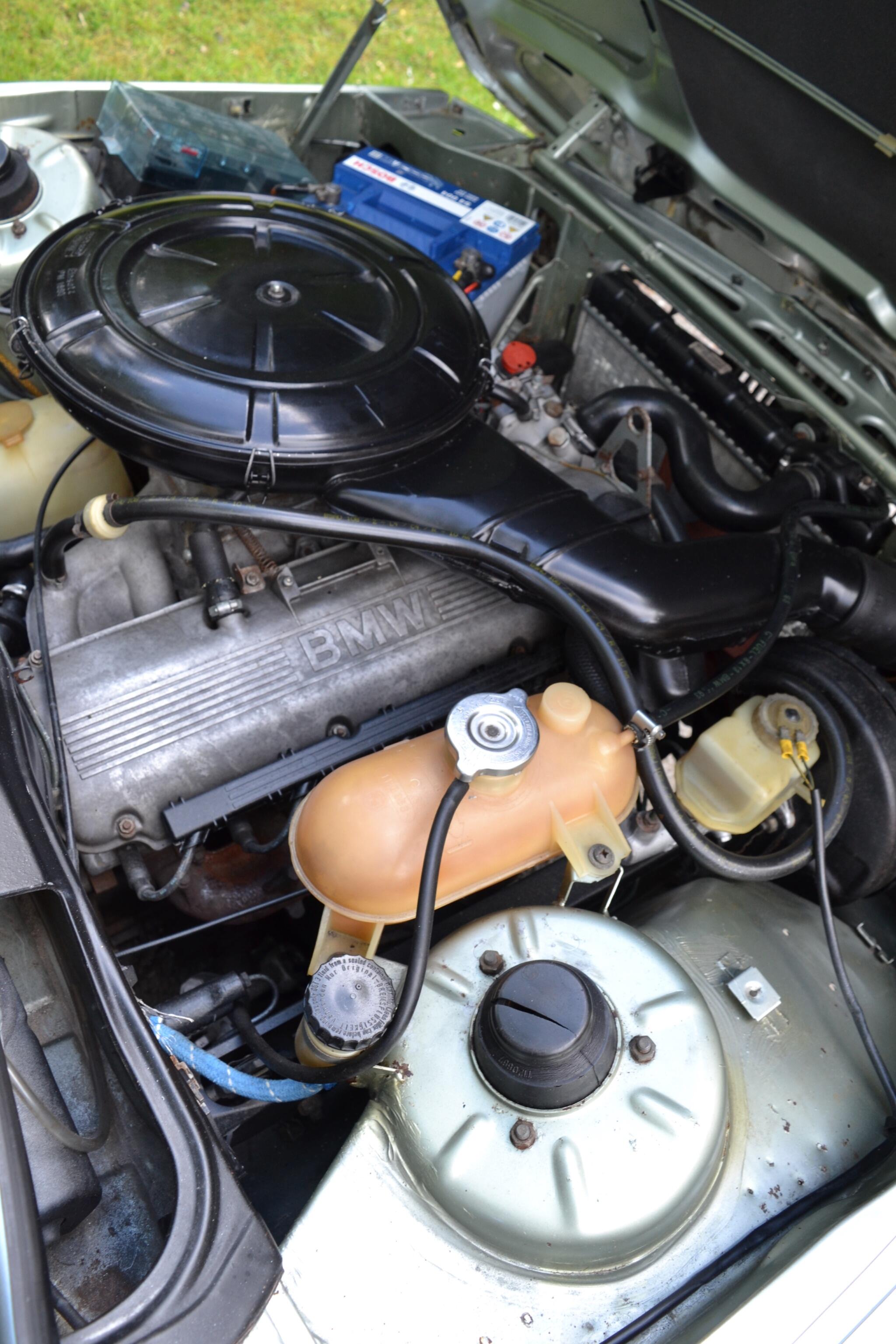 BMW 3 Series view 30