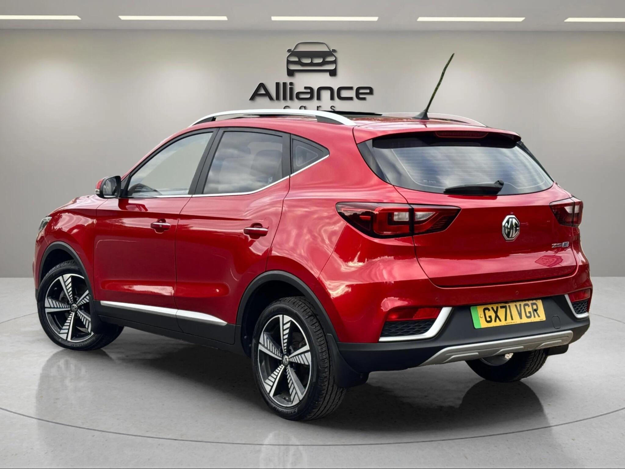 MG ZS view 67