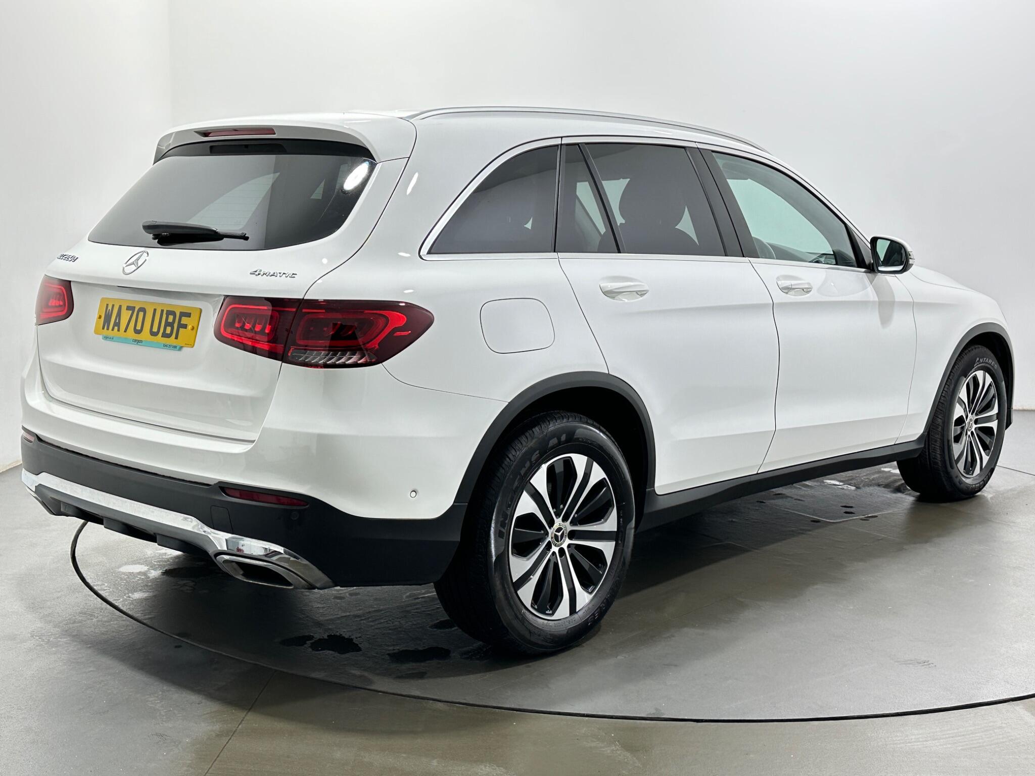 Mercedes-Benz GLC view 8