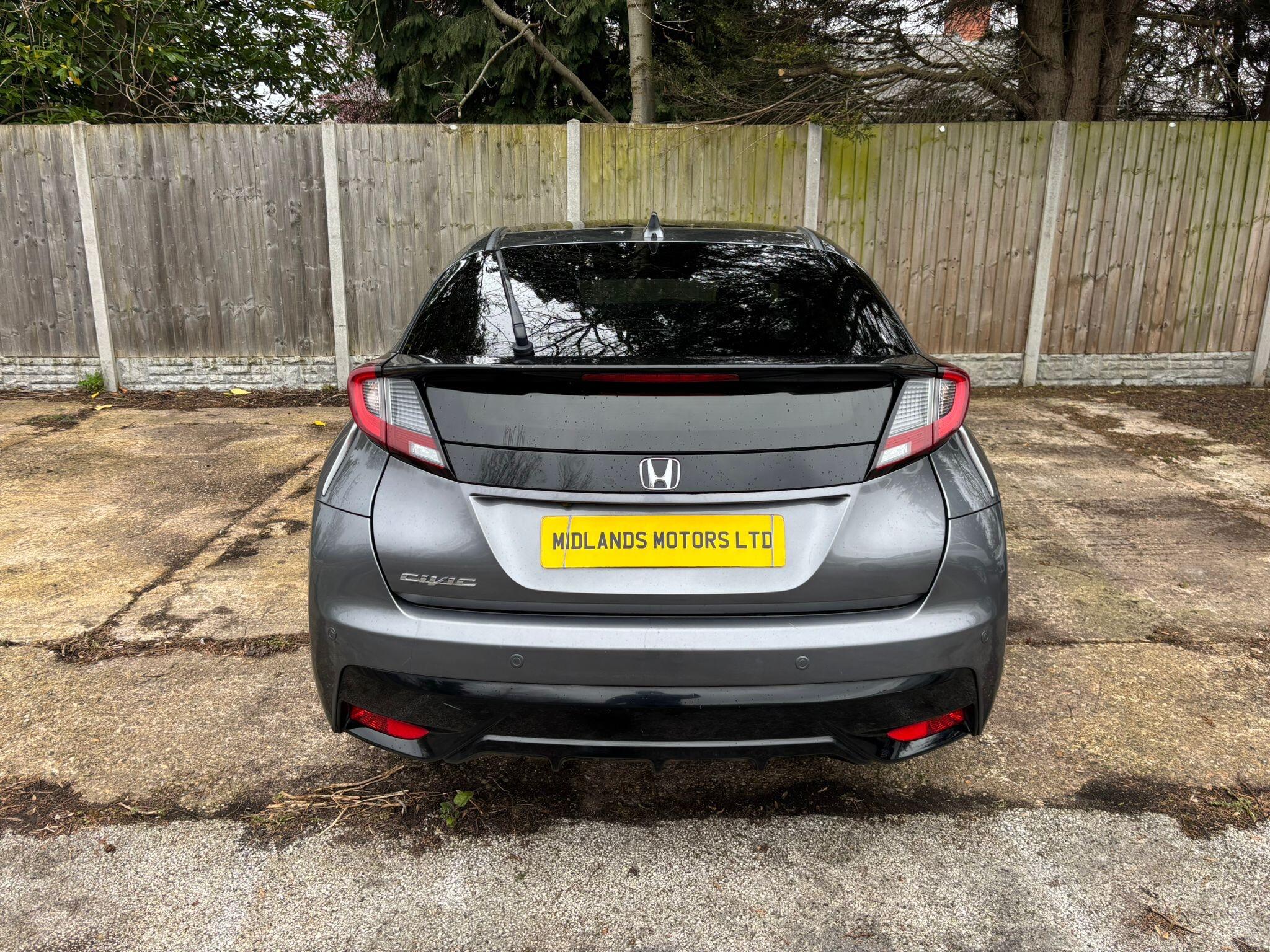 Honda Civic view 9