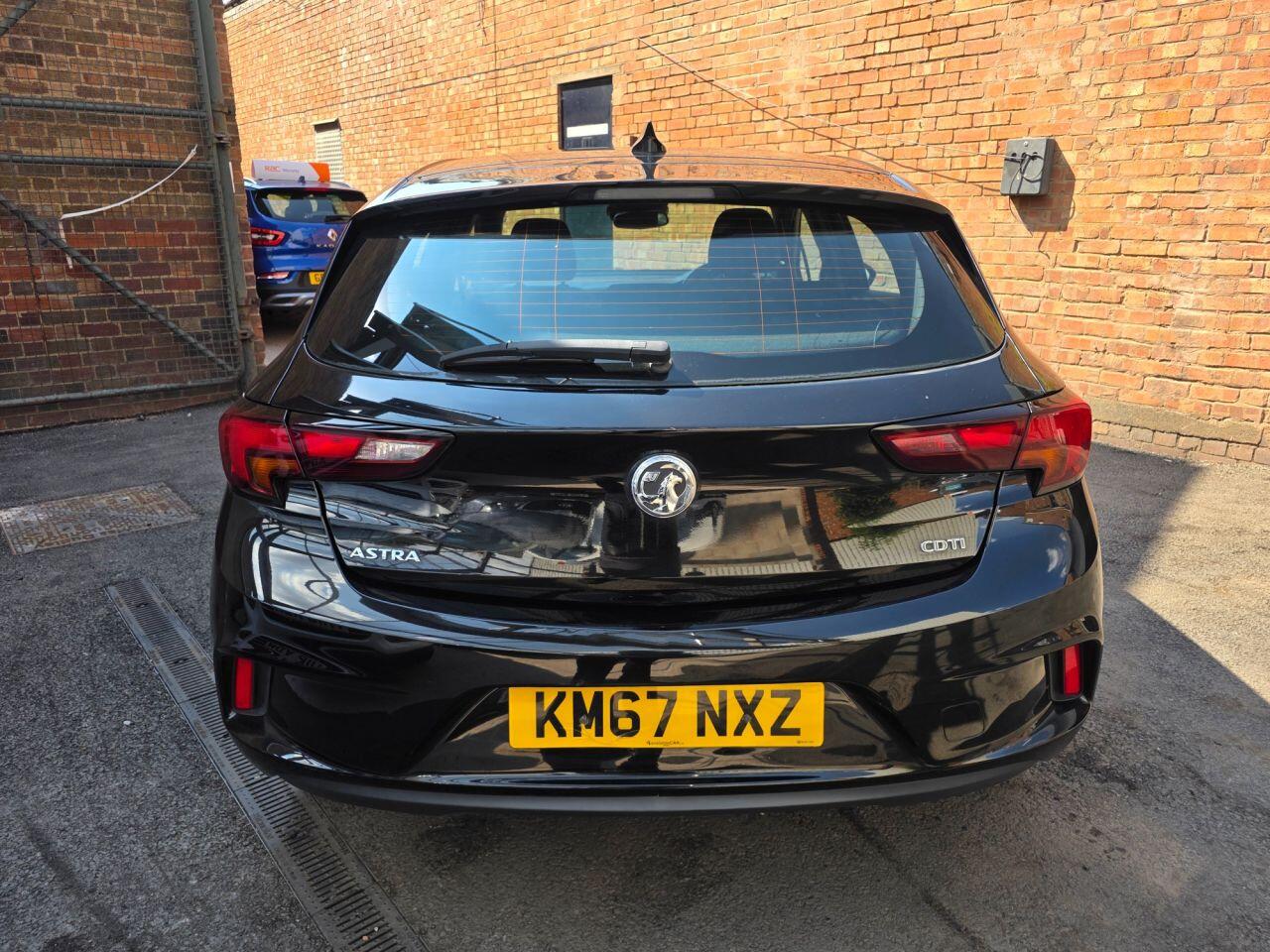 Vauxhall Astra view 20