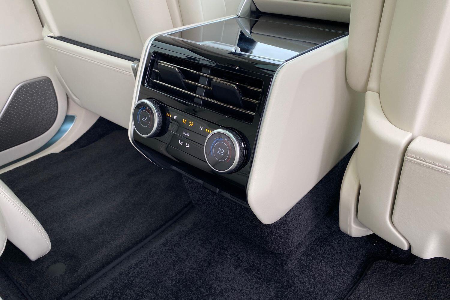 Land Rover Range Rover view 48